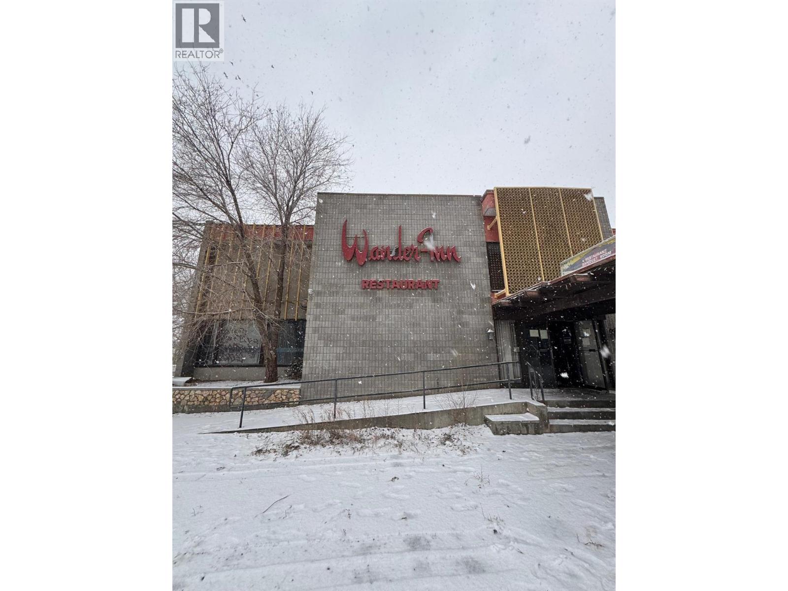 1034 Trans Canada Highway, Cache Creek, British Columbia  V1E 1G9 - Photo 2 - 10370993