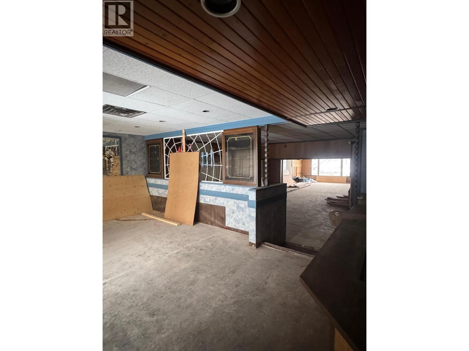 1034 Trans Canada Highway, Cache Creek, British Columbia  V1E 1G9 - Photo 28 - 10370993