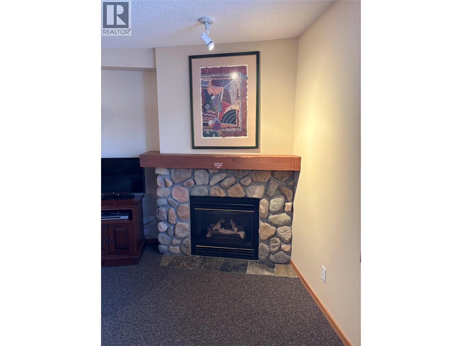 2050 Summit Drive Unit# 210, Panorama, British Columbia  V0A 1T0 - Photo 3 - 10370916