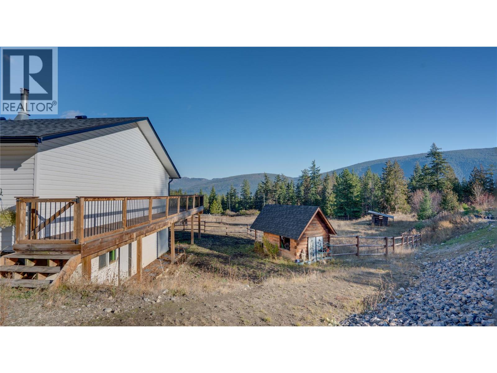 2086 Yankee Flats Road, Salmon Arm, British Columbia  V1E 3J3 - Photo 52 - 10370868
