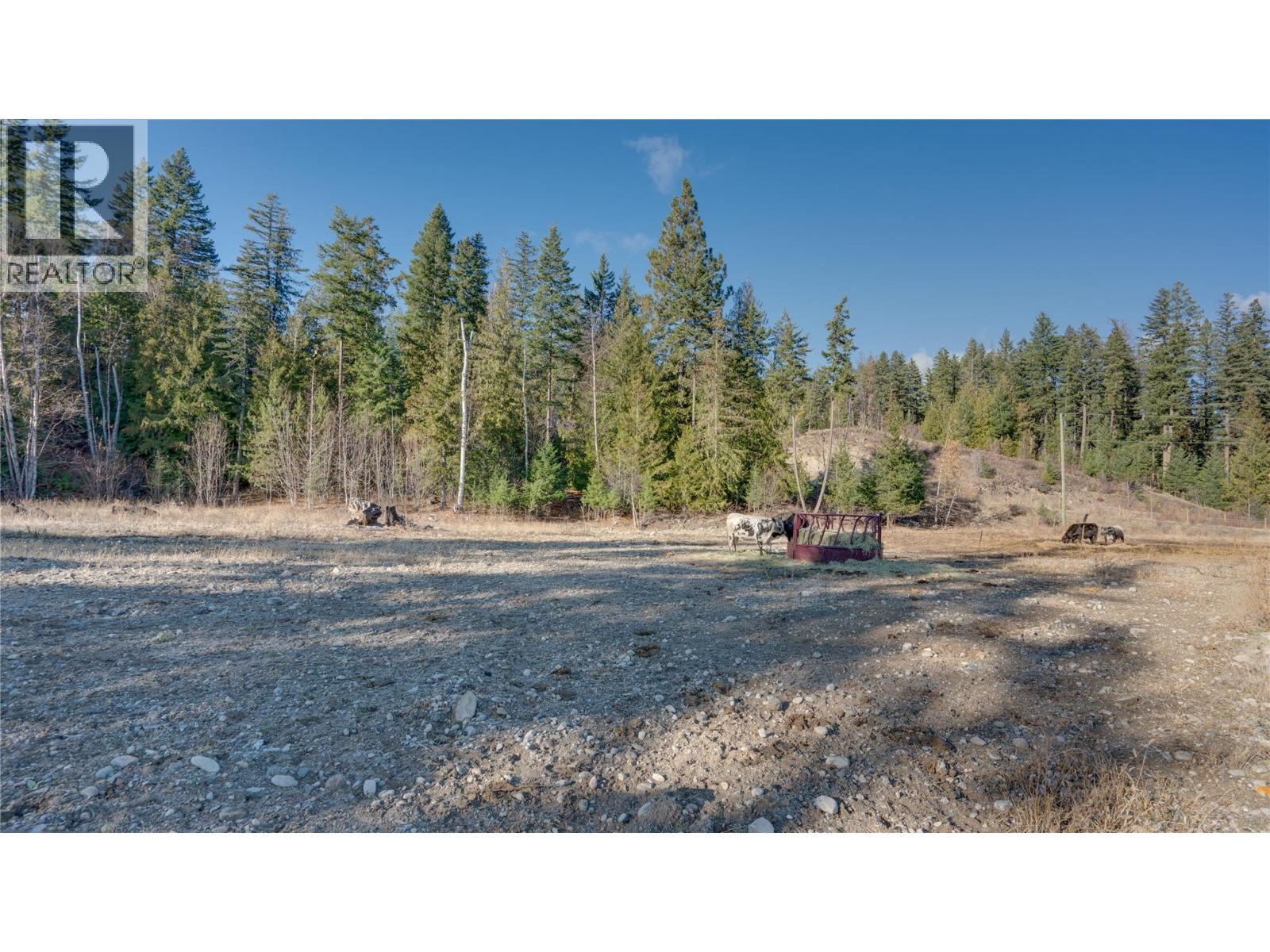 2086 Yankee Flats Road, Salmon Arm, British Columbia  V1E 3J3 - Photo 65 - 10370868