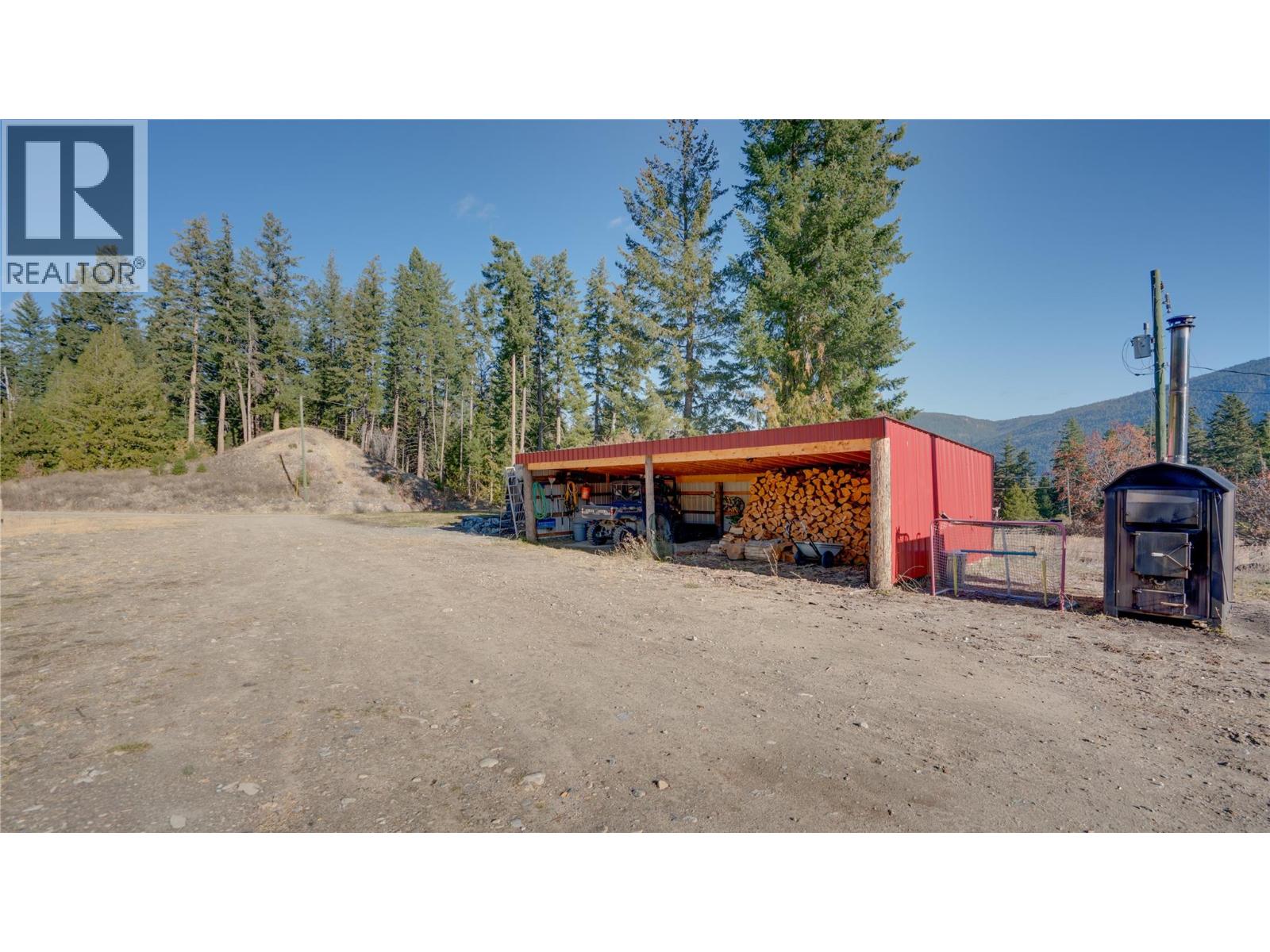 2086 Yankee Flats Road, Salmon Arm, British Columbia  V1E 3J3 - Photo 68 - 10370868