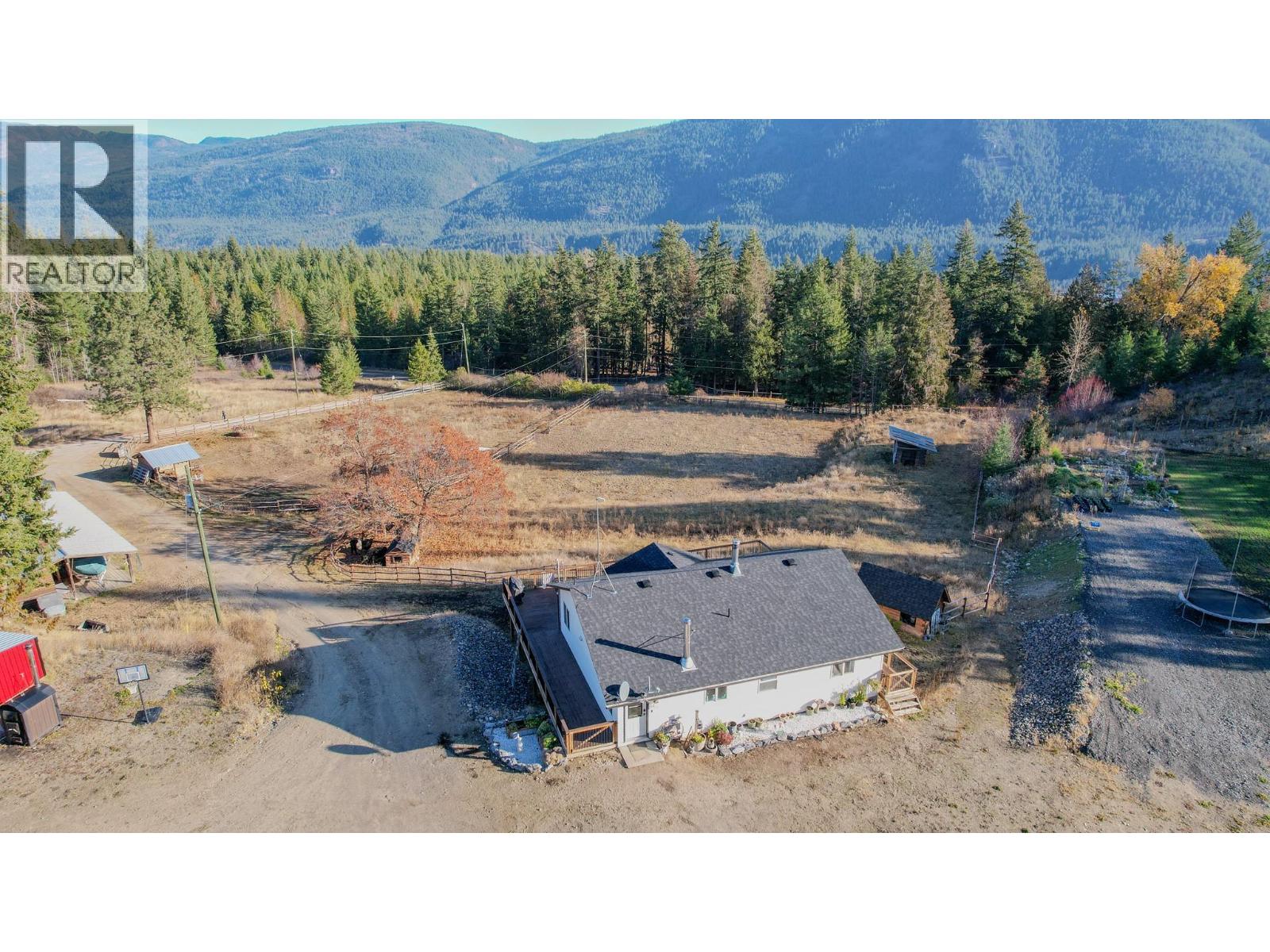 2086 Yankee Flats Road, Salmon Arm, British Columbia  V1E 3J3 - Photo 86 - 10370868