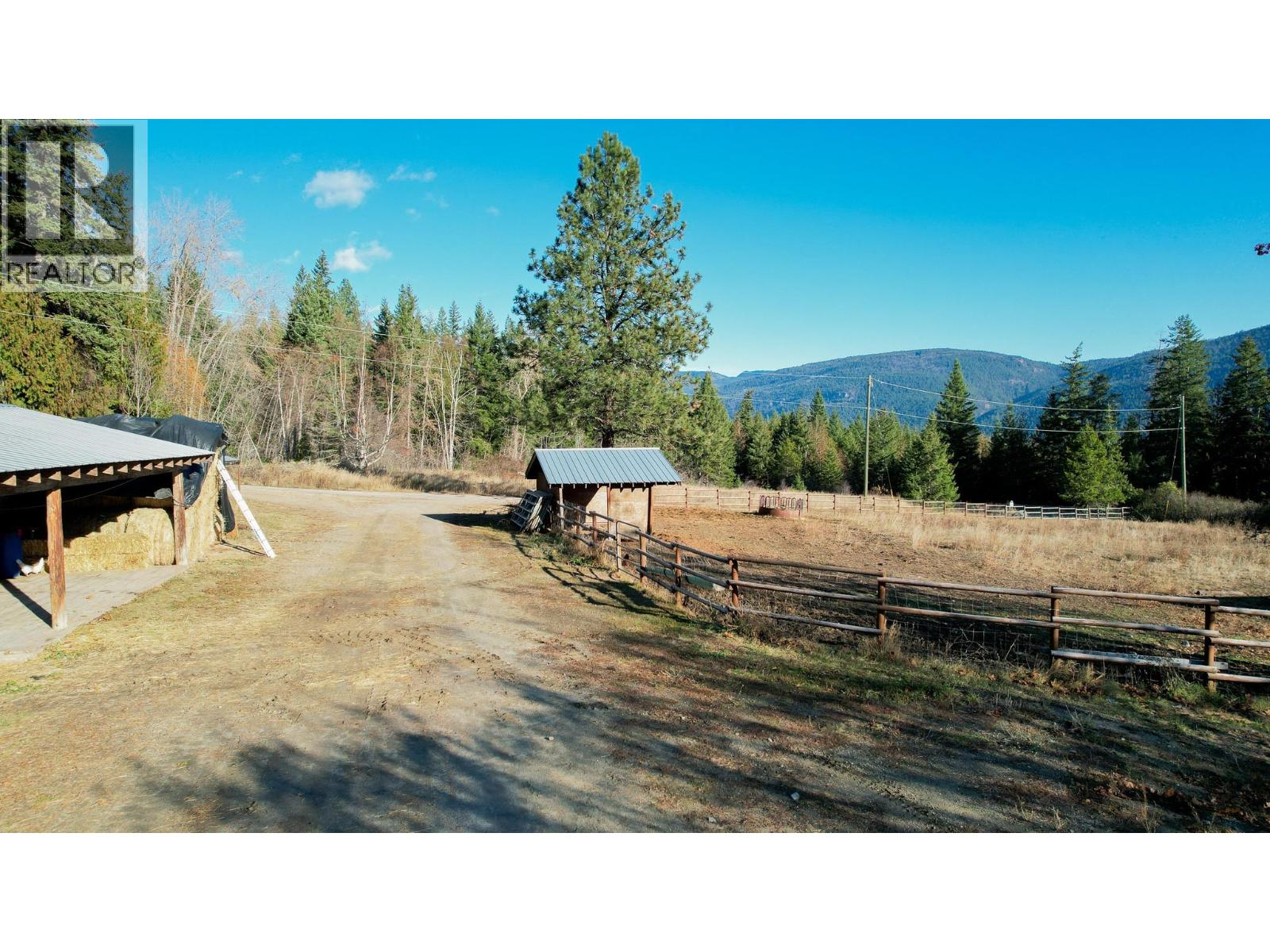 2086 Yankee Flats Road, Salmon Arm, British Columbia  V1E 3J3 - Photo 93 - 10370868