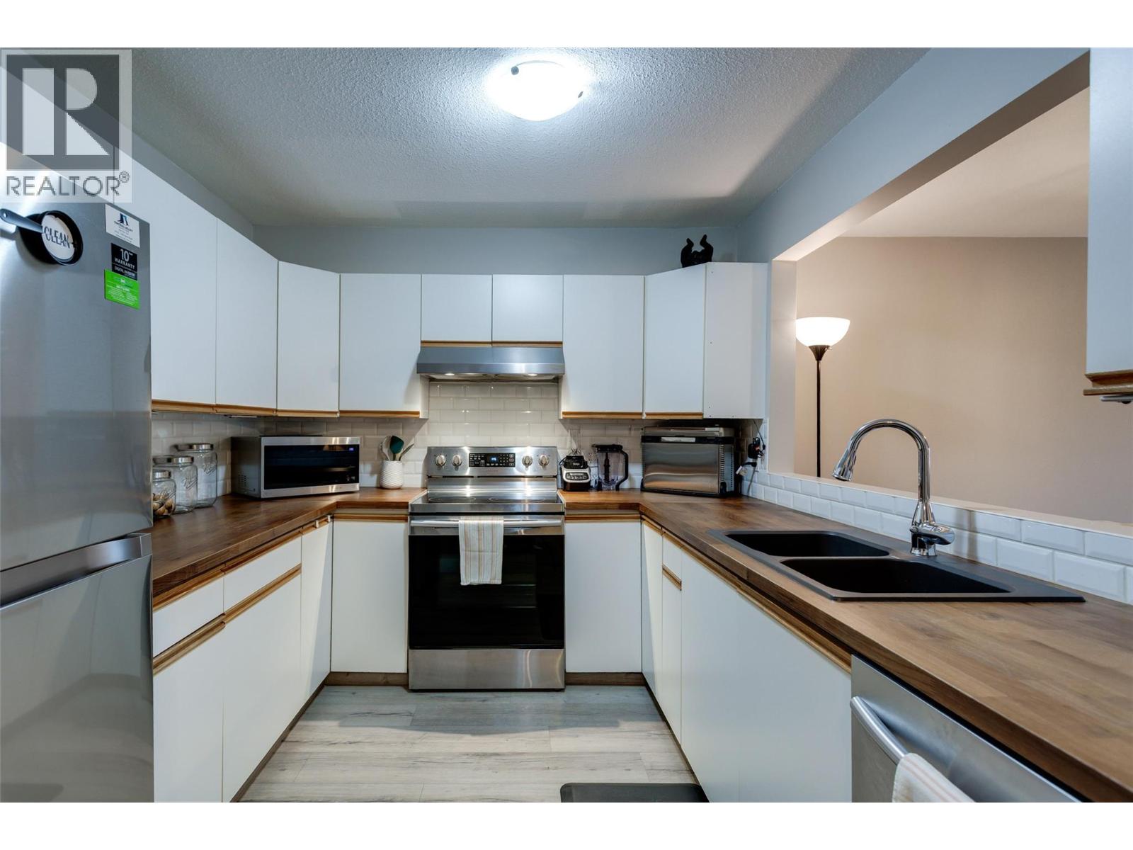 400 Sutton Crescent Unit# 110, Kelowna, British Columbia  V1V 1Y3 - Photo 11 - 10370914