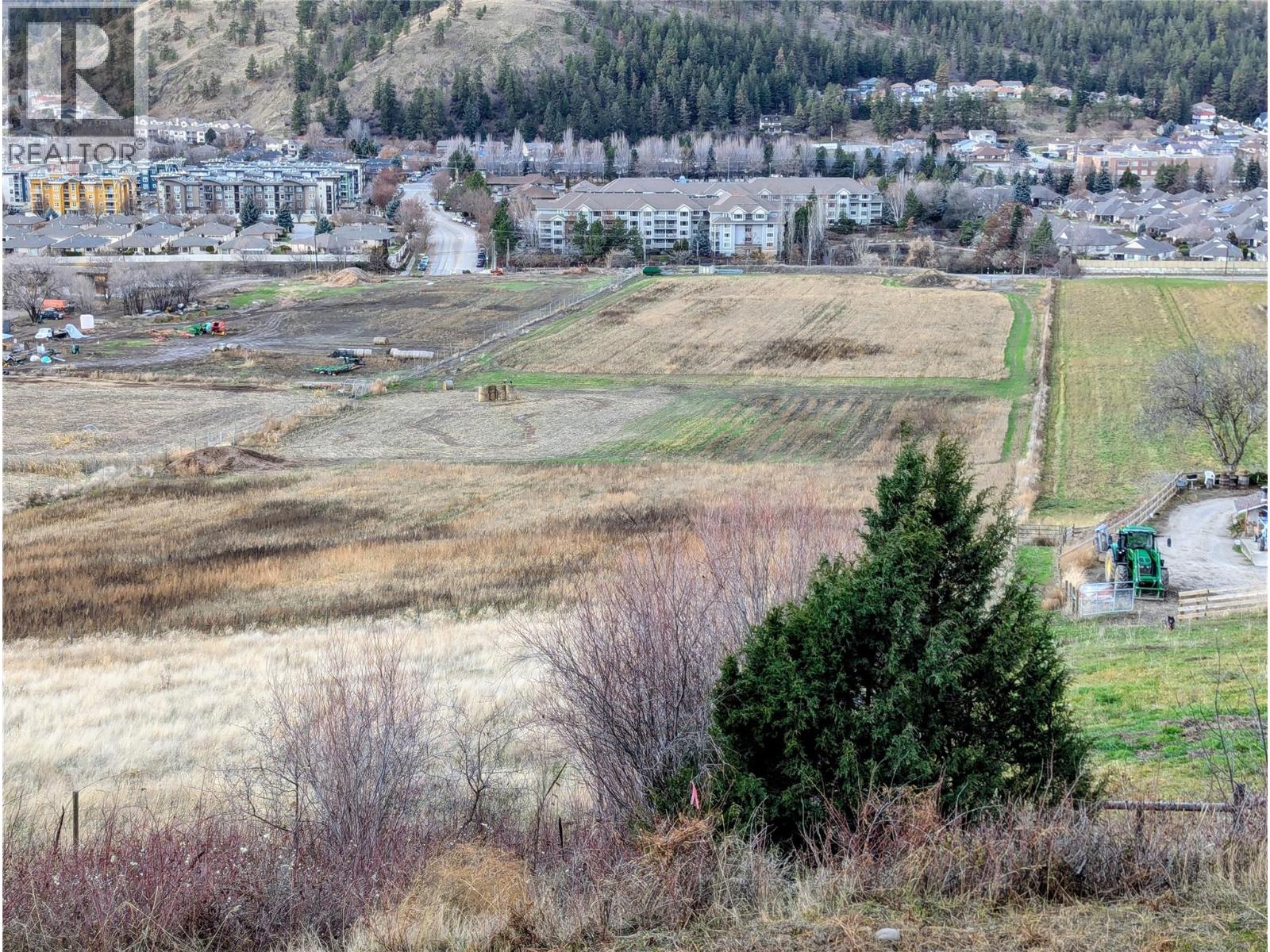 527 Valley Road, Kelowna, British Columbia  V1V 2E6 - Photo 3 - 10370885