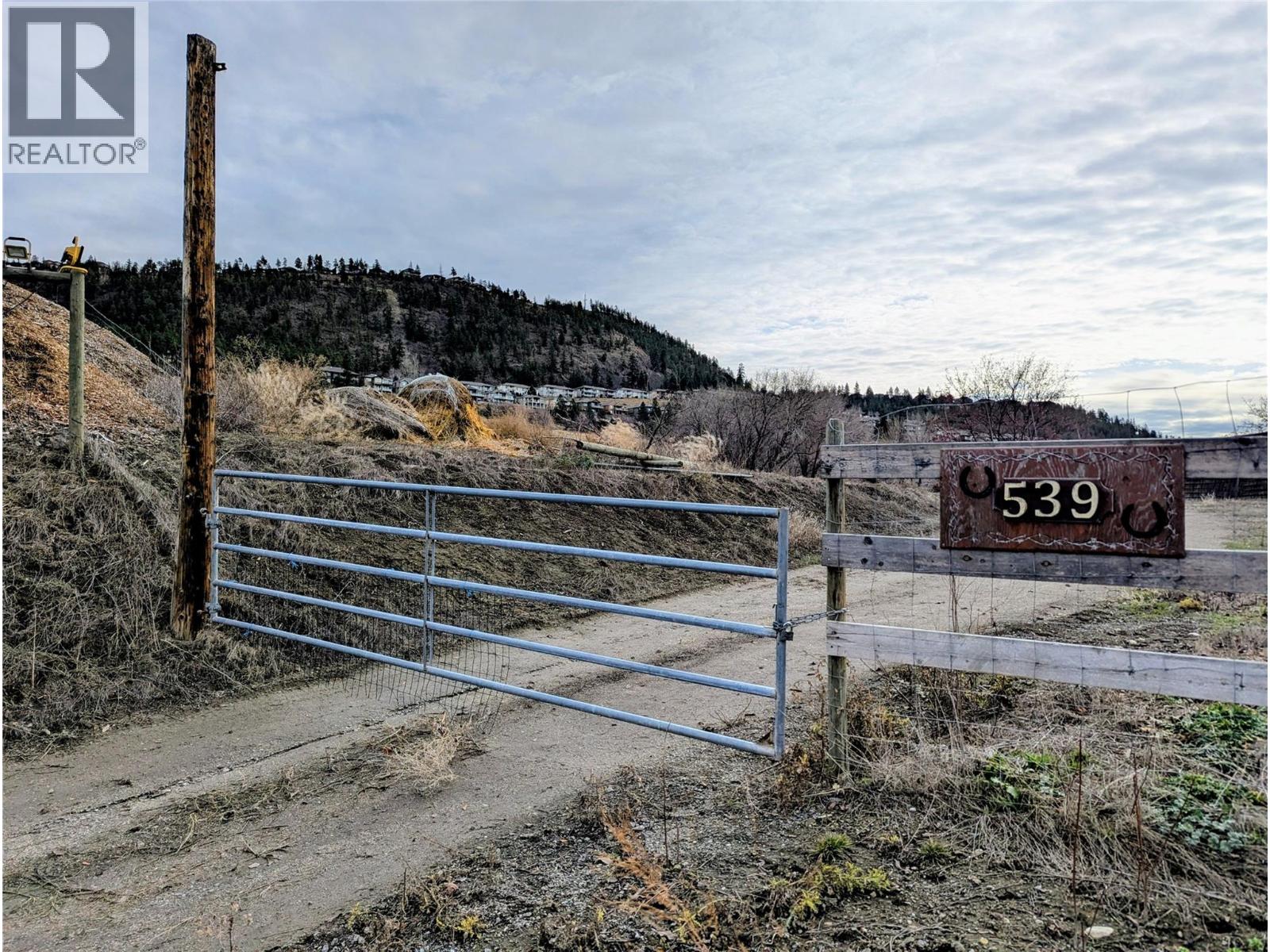 539 Valley Road, kelowna, British Columbia
