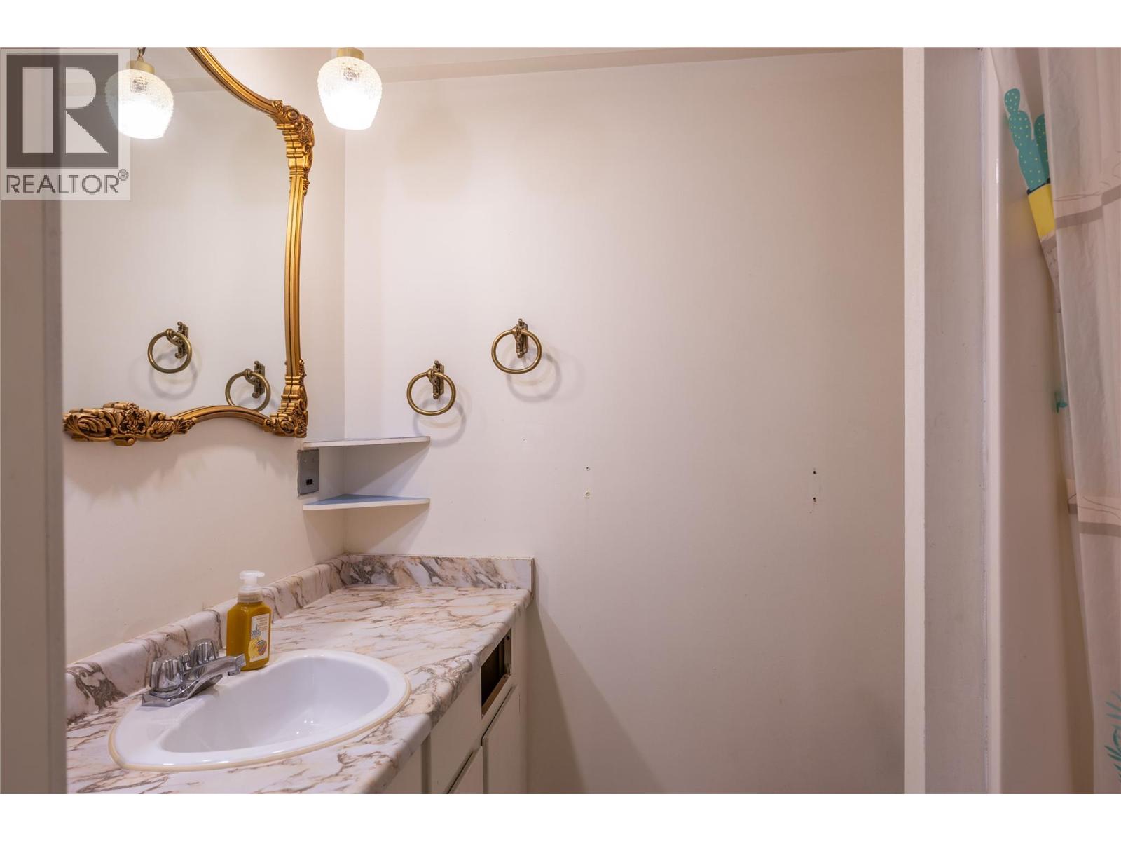 1085 12th Avenue Unit# 107, Kamloops, British Columbia  V2C 6A2 - Photo 17 - 10370691