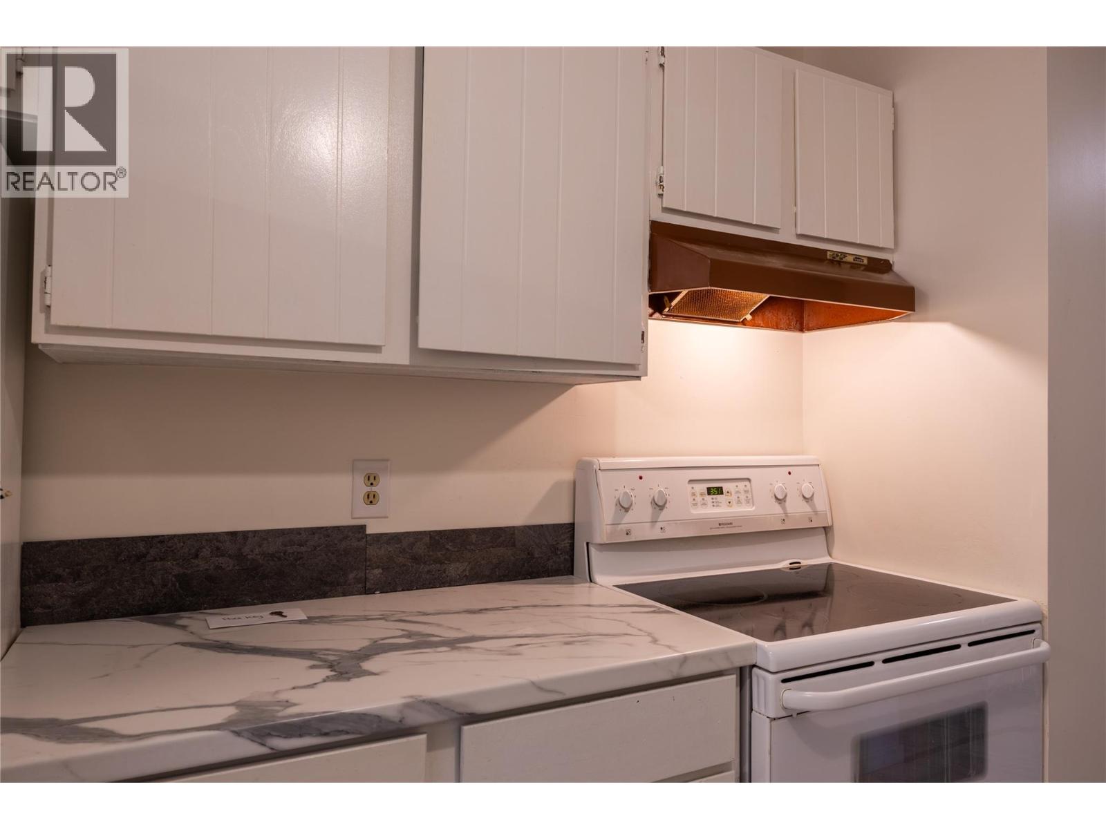 1085 12th Avenue Unit# 107, Kamloops, British Columbia  V2C 6A2 - Photo 7 - 10370691