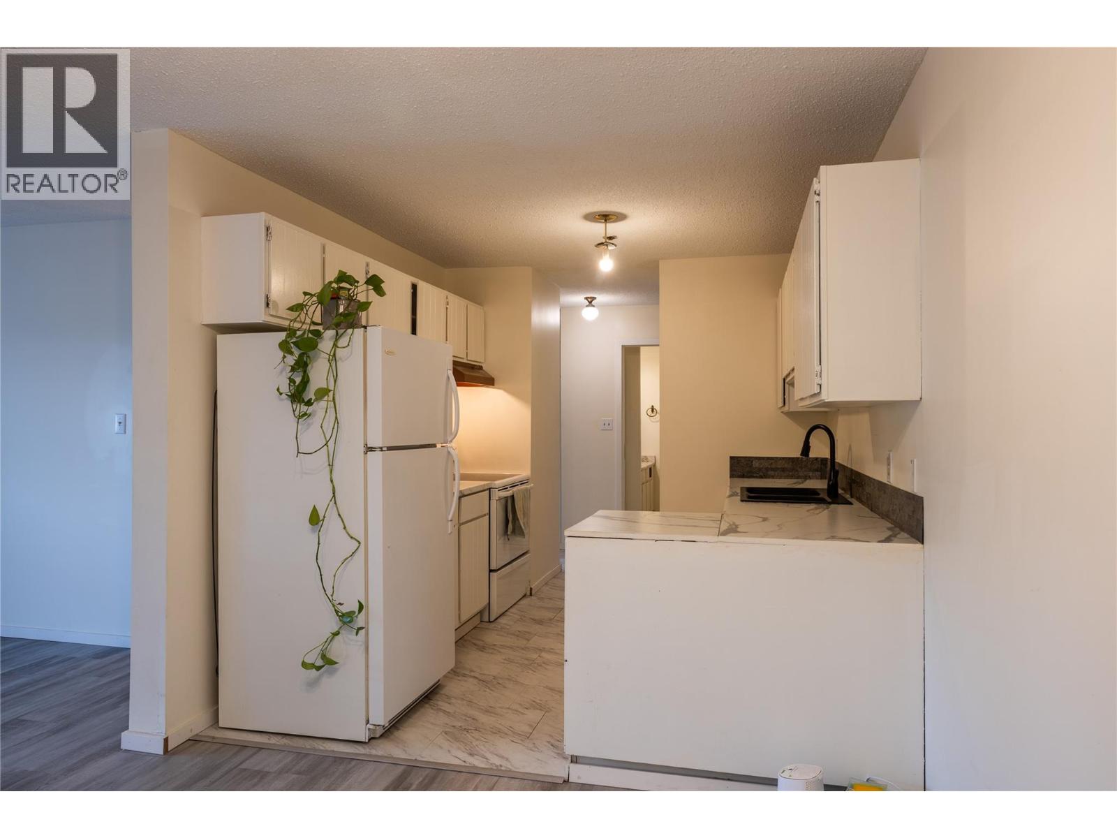 1085 12th Avenue Unit# 107, Kamloops, British Columbia  V2C 6A2 - Photo 8 - 10370691