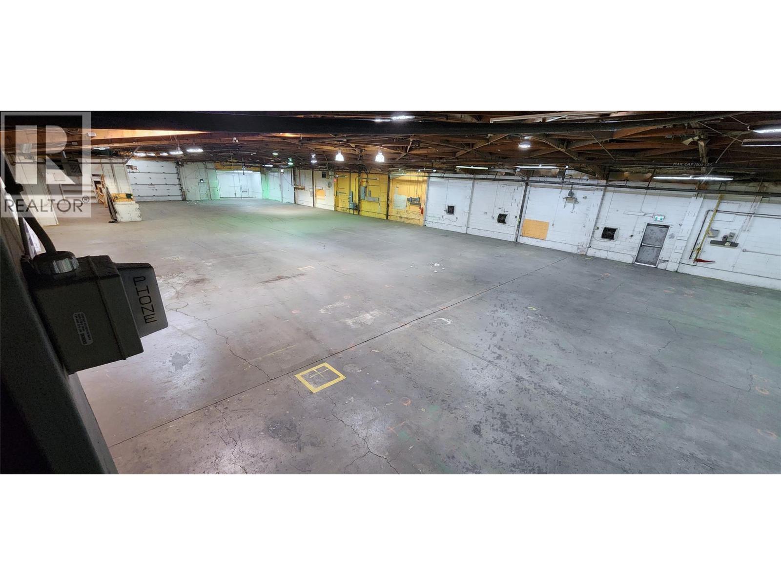 310 Co-Op Avenue, Oliver, British Columbia  V0H 1T0 - Photo 10 - 10370891