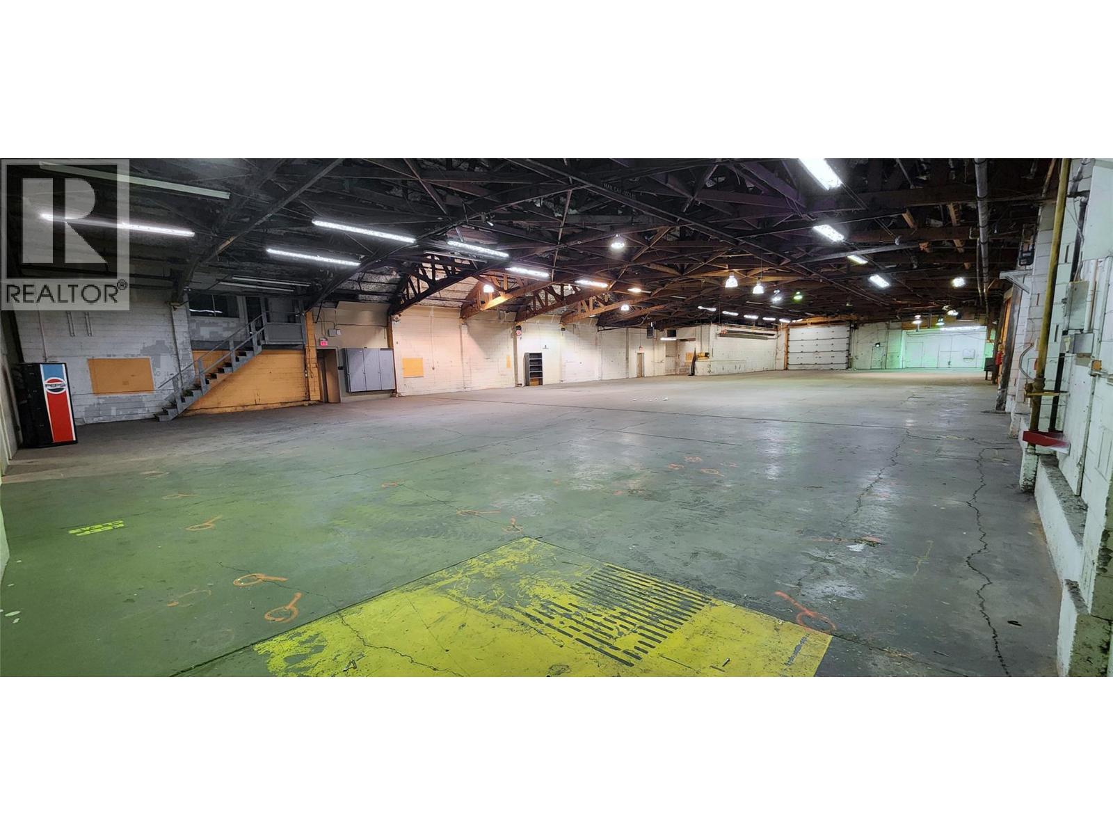 310 Co-Op Avenue, Oliver, British Columbia  V0H 1T0 - Photo 5 - 10370891