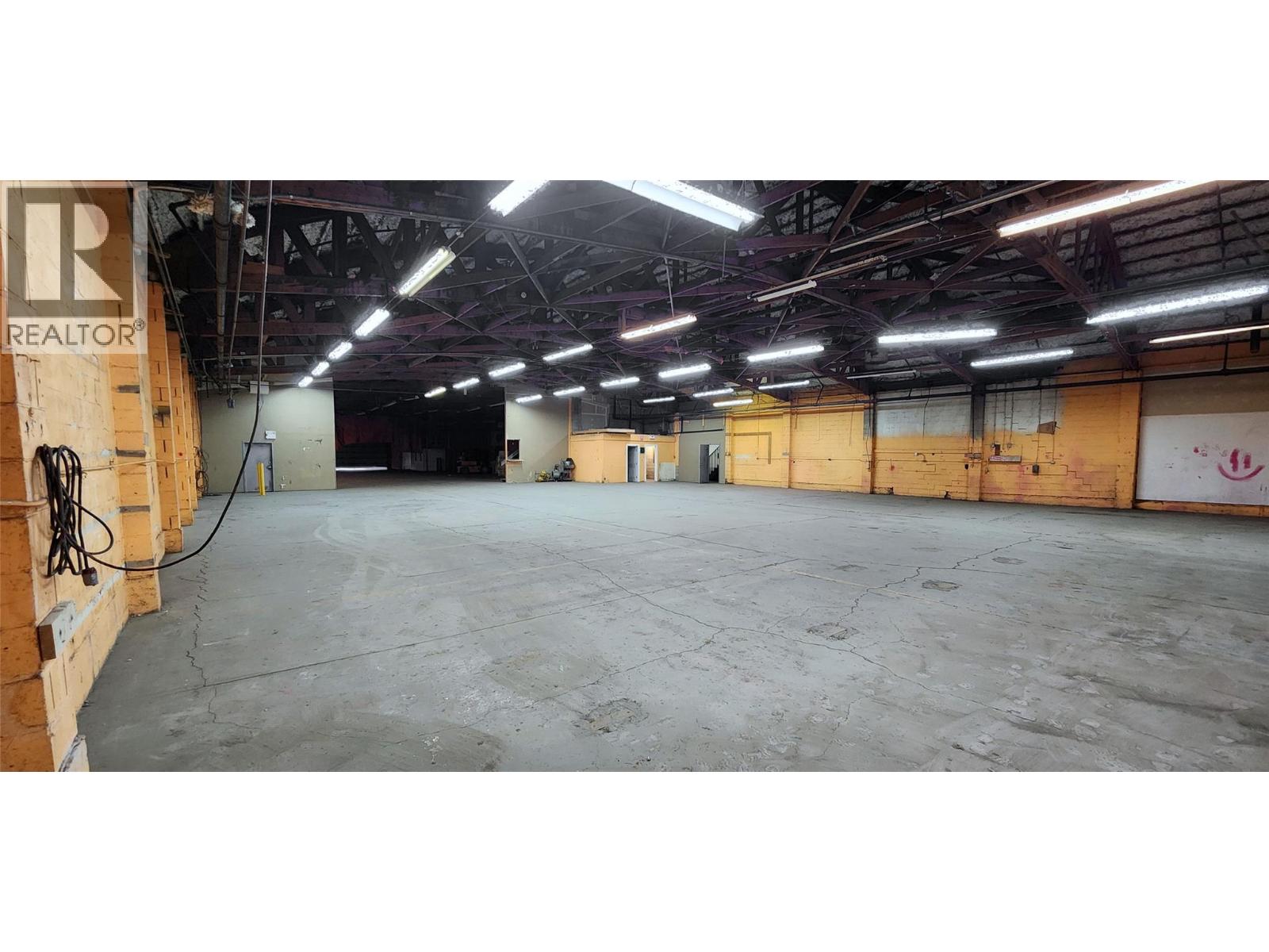 310 Co-Op Avenue, Oliver, British Columbia  V0H 1T0 - Photo 8 - 10370891