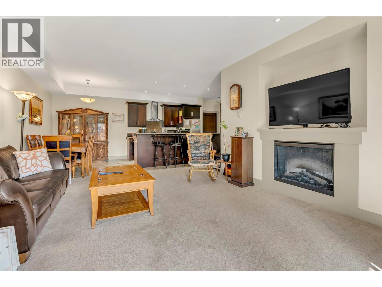 250 Waterford Avenue Unit# 208, Penticton, British Columbia  V2A 3T8 - Photo 5 - 10371049