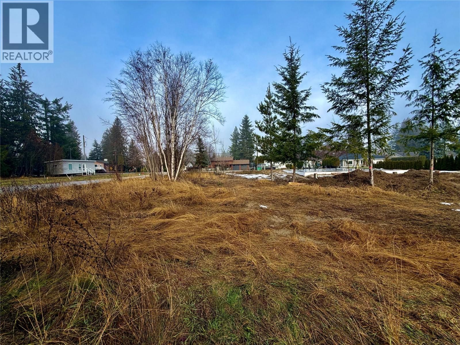 719 Parksville Street, sicamous, British Columbia