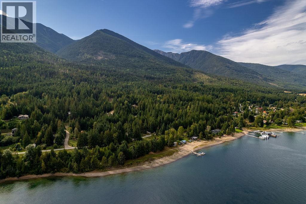 8275 East Procter Road, Procter, British Columbia  V0G 1C0 - Photo 26 - 10365994