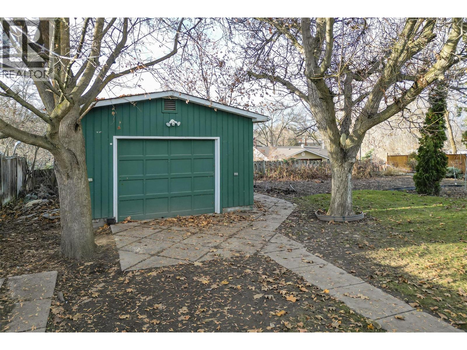840 Matt Road, Kelowna, British Columbia  V1X 3W3 - Photo 19 - 10370778