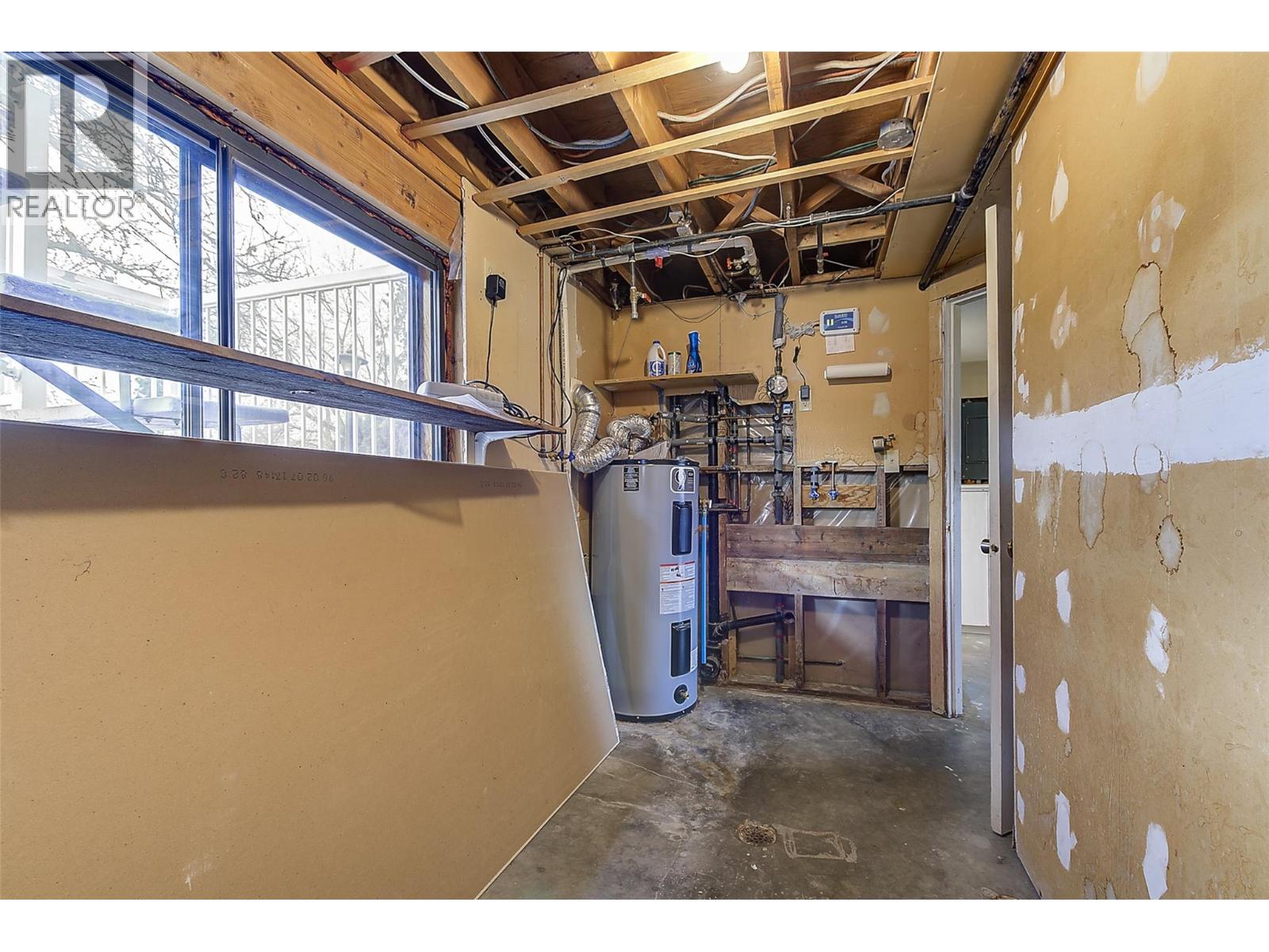 840 Matt Road, Kelowna, British Columbia  V1X 3W3 - Photo 47 - 10370778