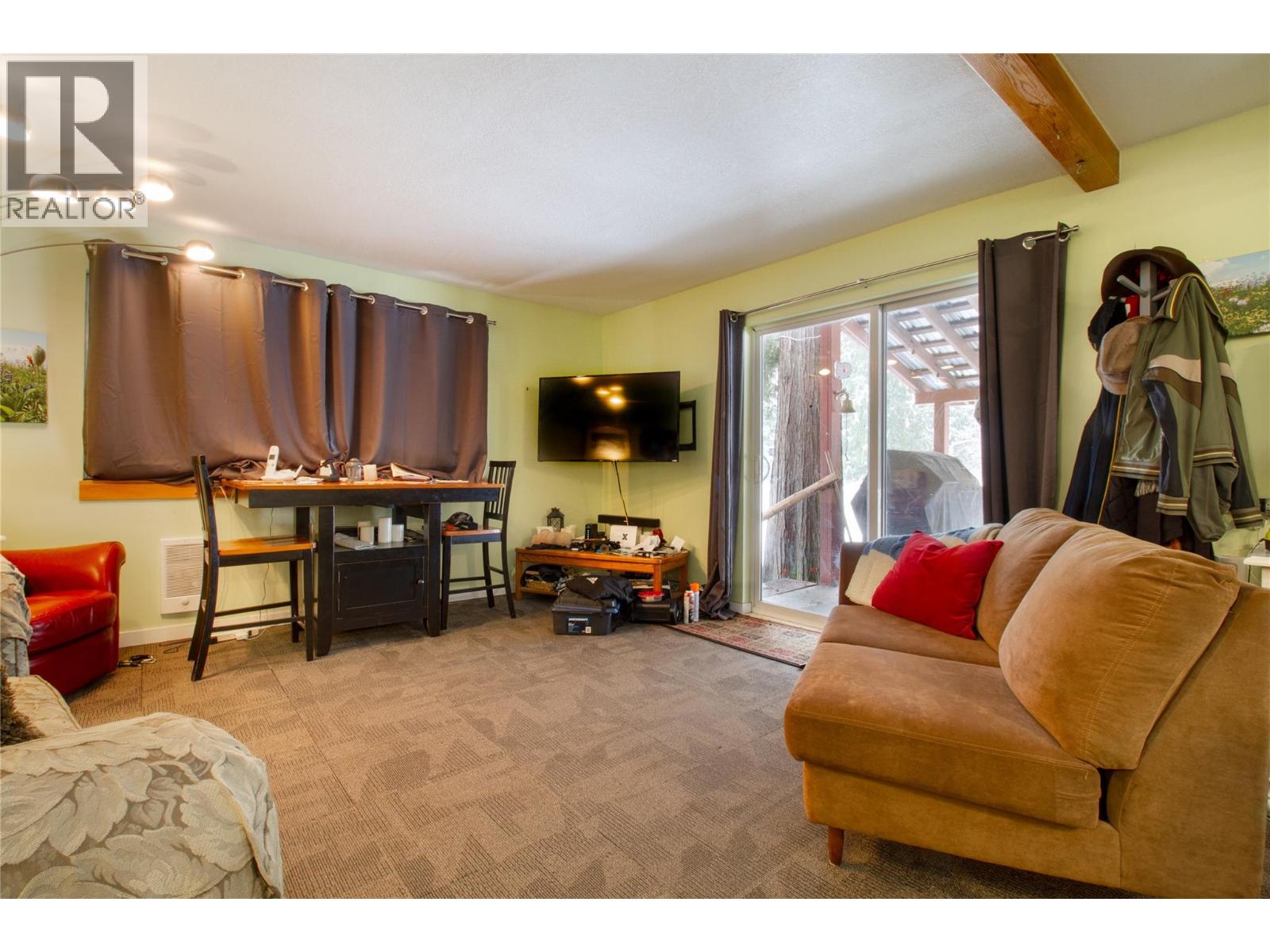 475 Westside Road, Trout Lake, British Columbia  V0G 1R2 - Photo 6 - 10371035