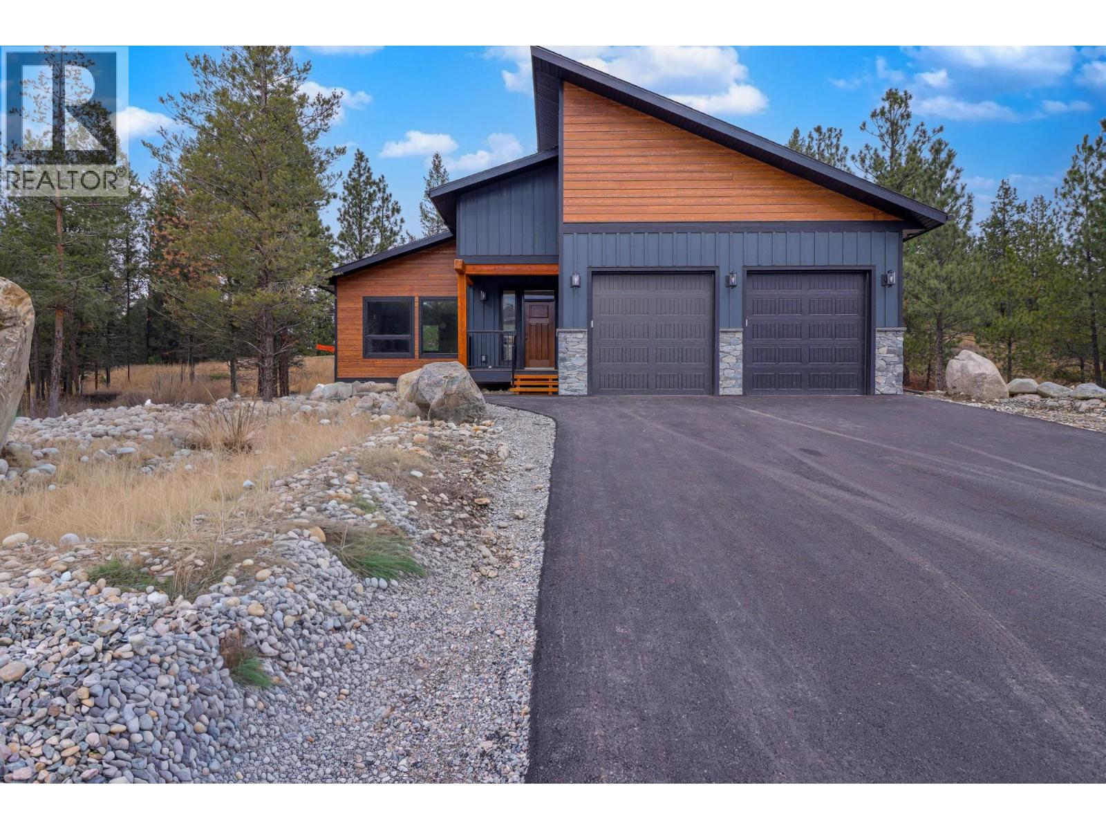 136 Shadow Mountain Boulevard, Cranbrook, British Columbia  V1C 0C6 - Photo 3 - 10371062