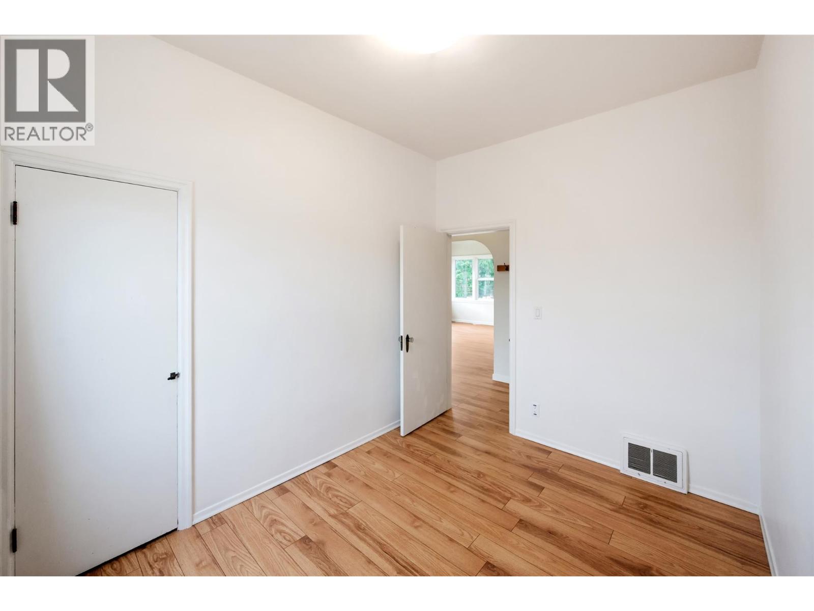 824 Road 2, Oliver, British Columbia  V0H 1T1 - Photo 14 - 10371106