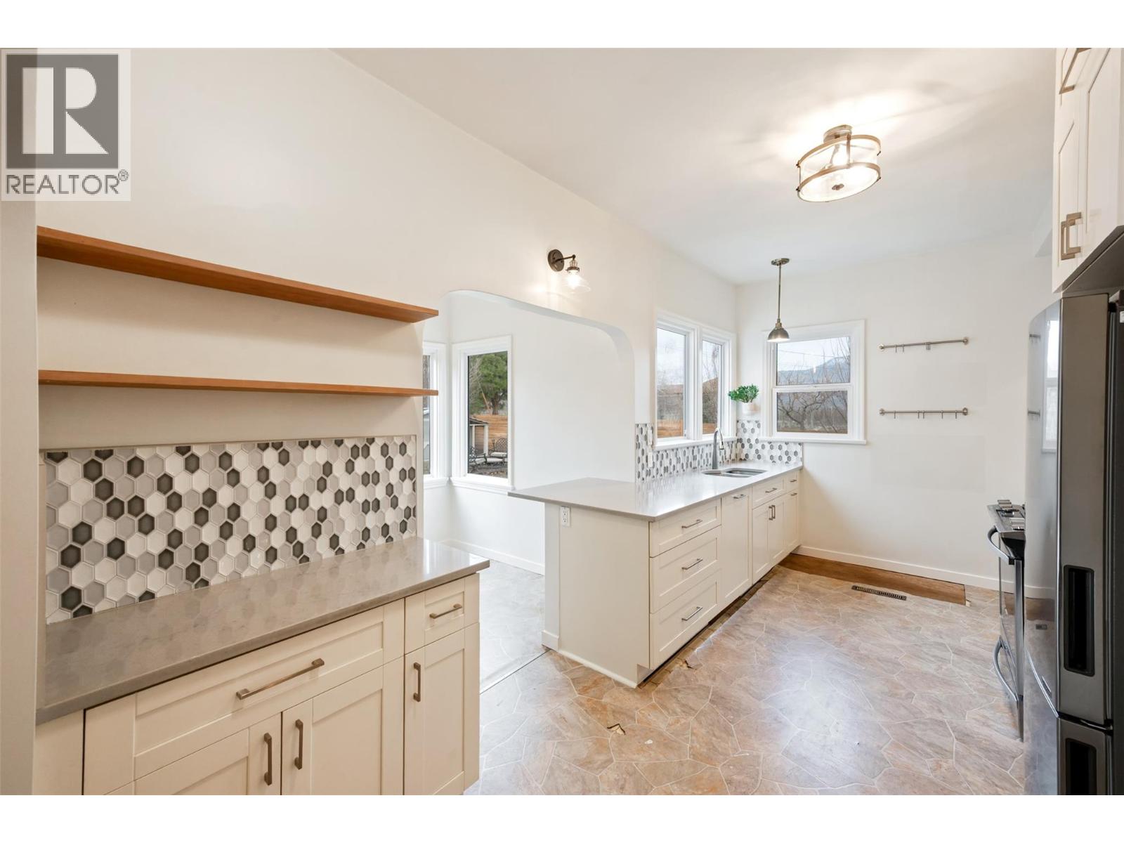 824 Road 2, Oliver, British Columbia  V0H 1T1 - Photo 22 - 10371106