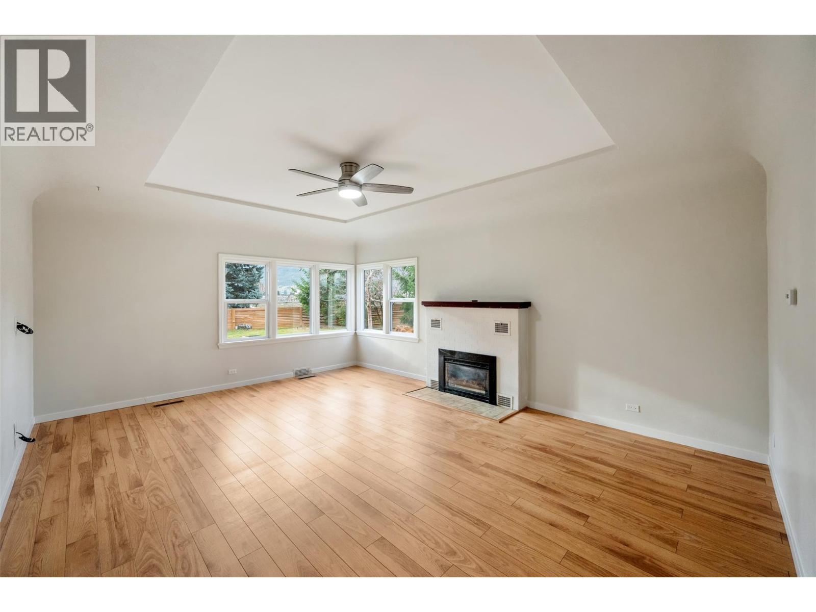 824 Road 2, Oliver, British Columbia  V0H 1T1 - Photo 4 - 10371106