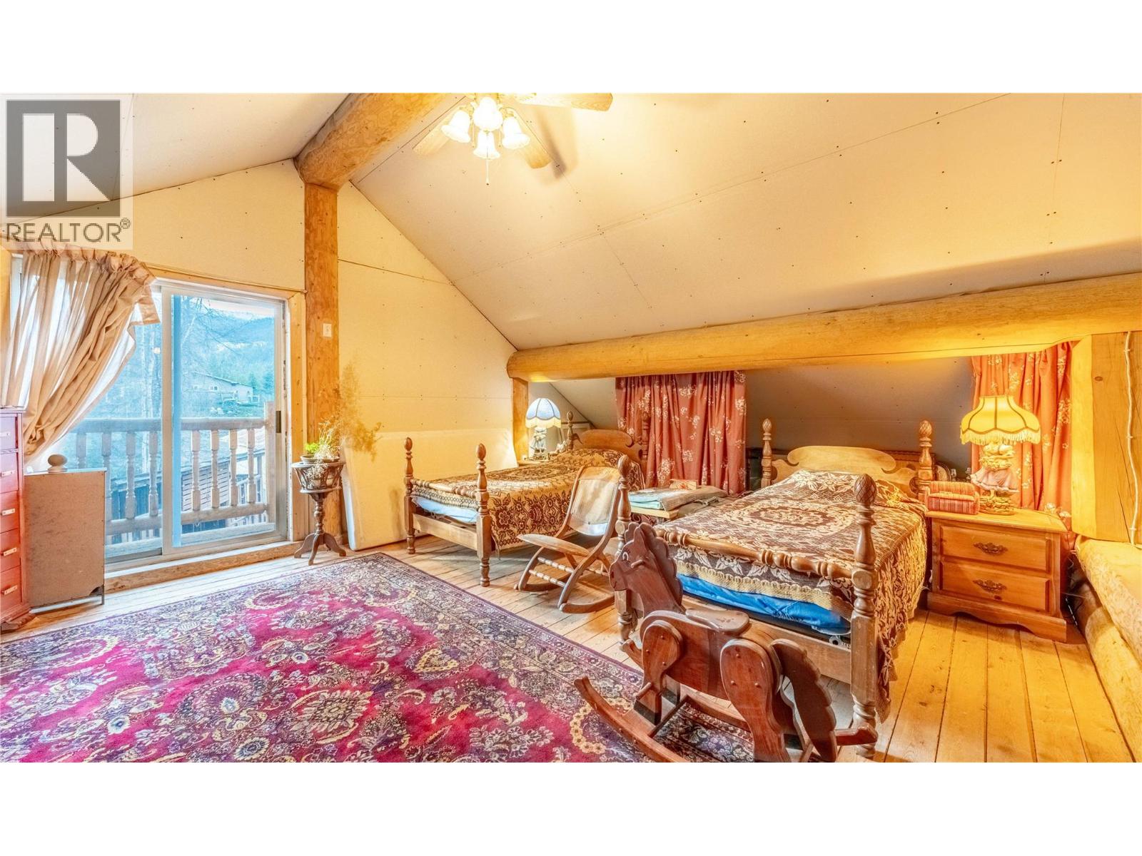 7349 Majestic Road, Kingsgate, British Columbia  V0B 1V1 - Photo 42 - 10371033