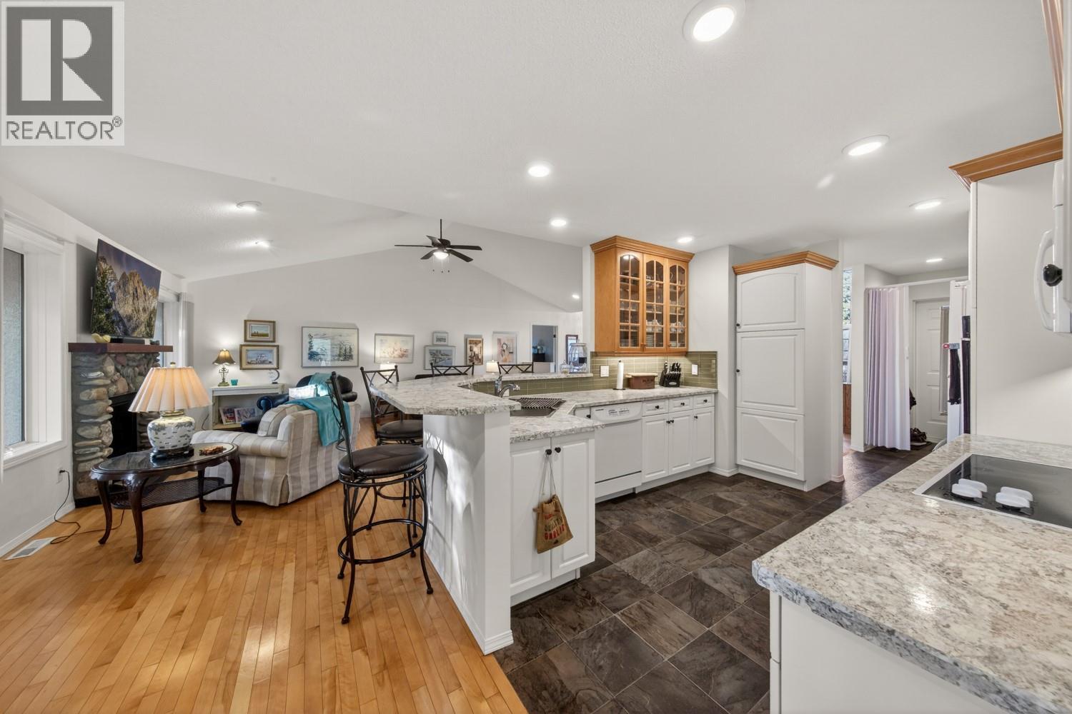 5152 Riverview Crescent, Fairmont Hot Springs, British Columbia  V0B 1L1 - Photo 21 - 10371073