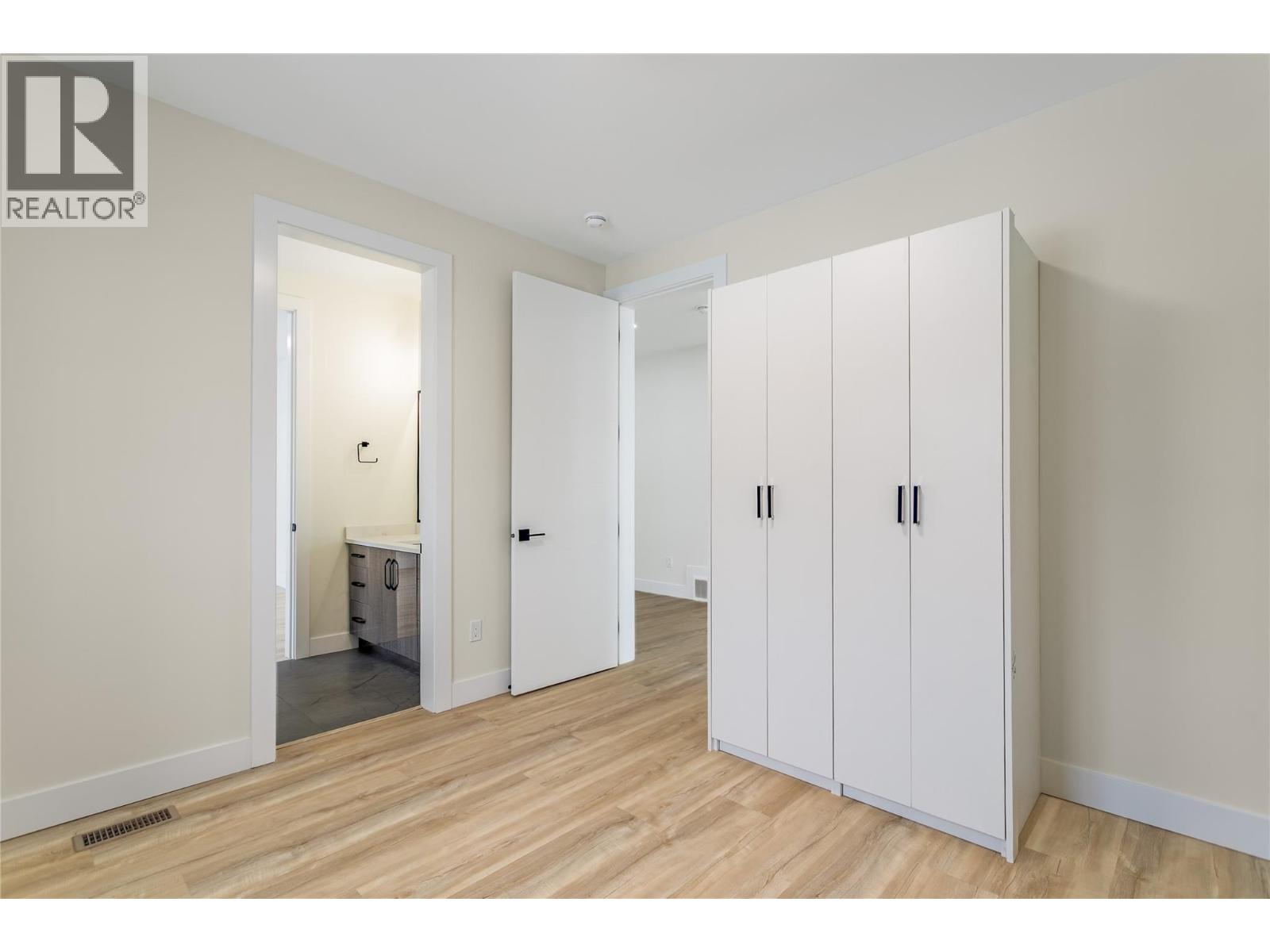1136 Hume Avenue, Kelowna, British Columbia  V1P 1S3 - Photo 25 - 10371010
