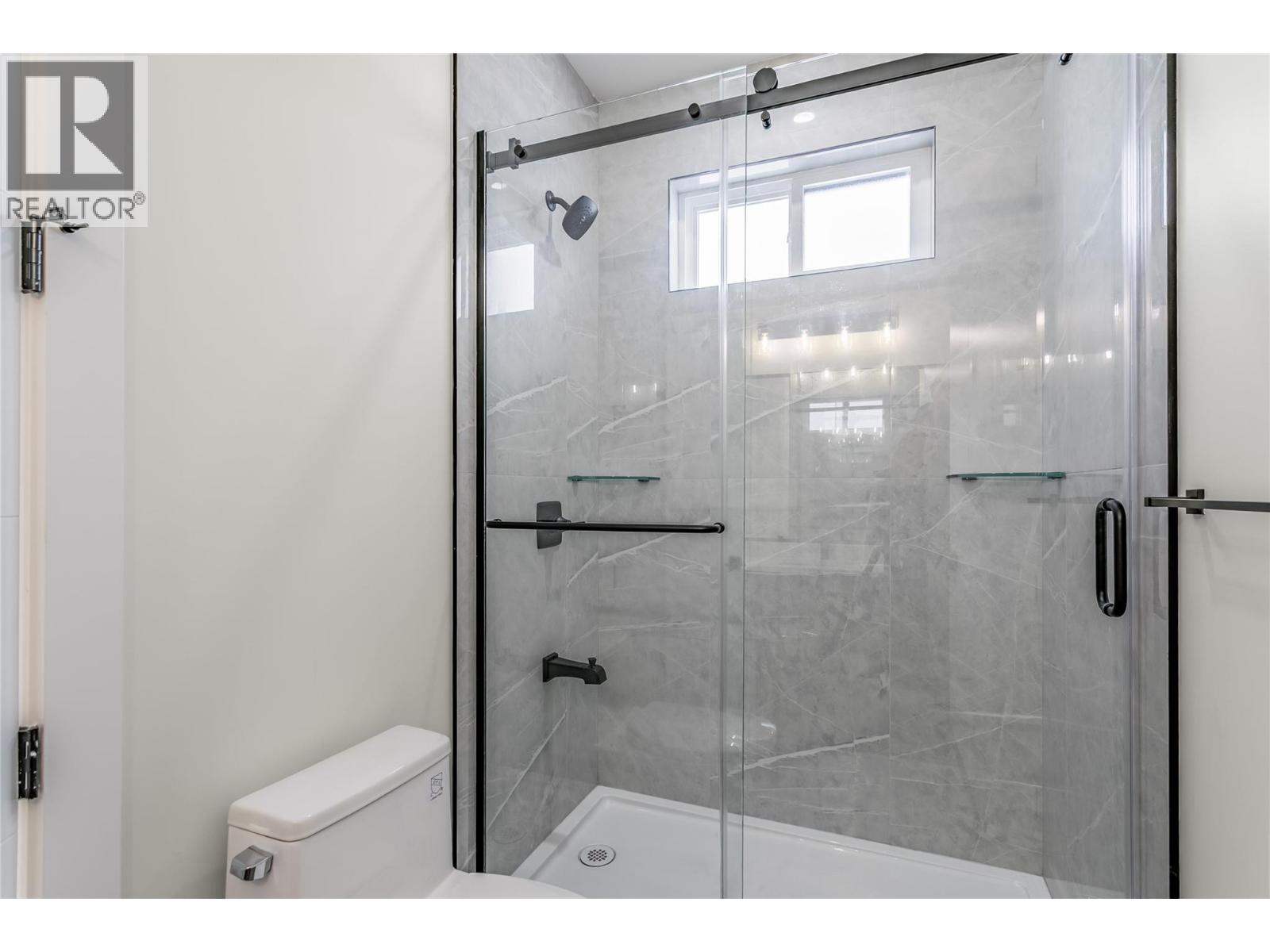 1136 Hume Avenue, Kelowna, British Columbia  V1P 1S3 - Photo 27 - 10371010