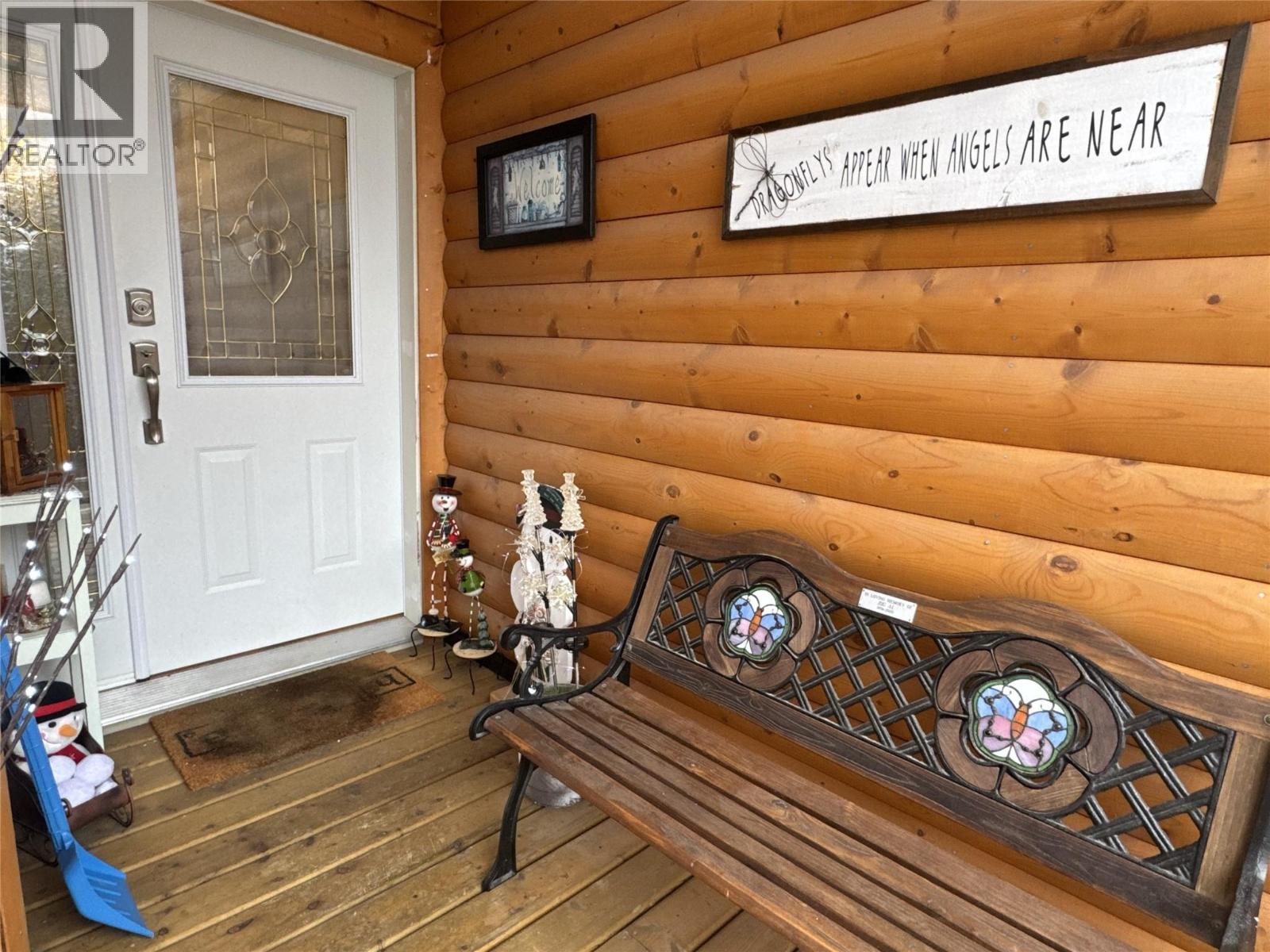4492 Iron Mountain Road, Merritt, British Columbia  V1K 1B8 - Photo 2 - 10371082