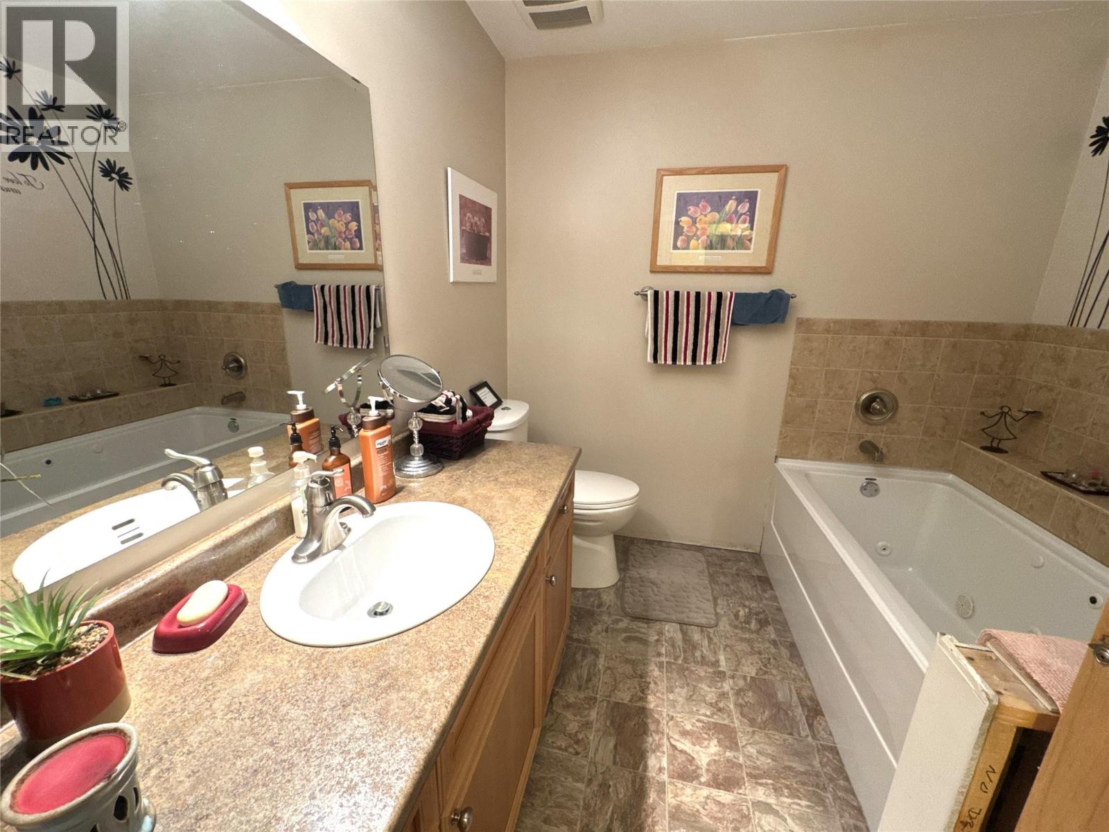 4492 Iron Mountain Road, Merritt, British Columbia  V1K 1B8 - Photo 25 - 10371082