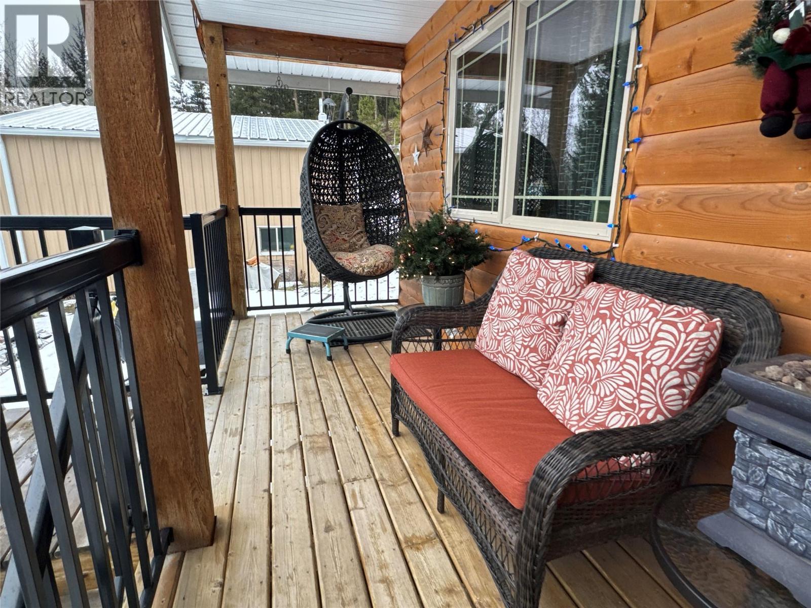 4492 Iron Mountain Road, Merritt, British Columbia  V1K 1B8 - Photo 3 - 10371082
