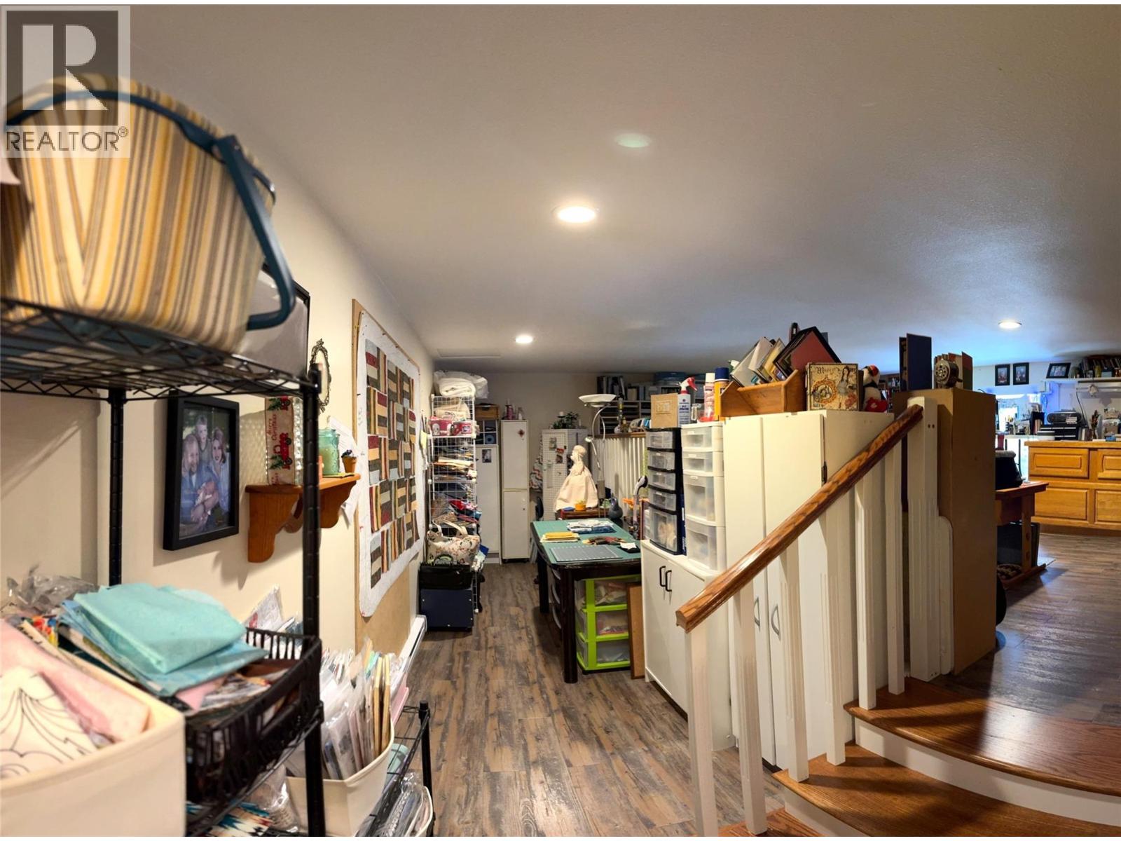 4492 Iron Mountain Road, Merritt, British Columbia  V1K 1B8 - Photo 5 - 10371082