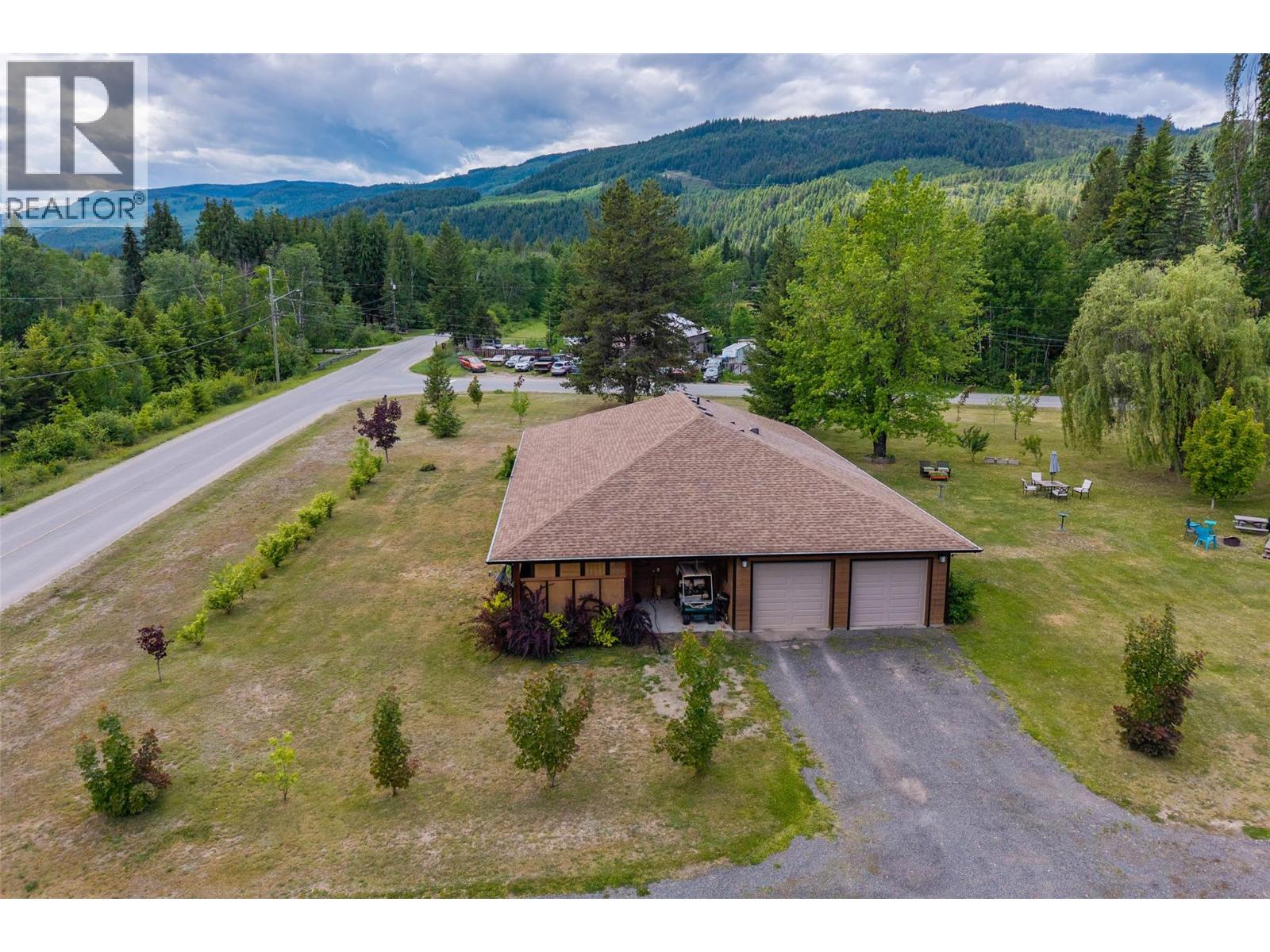 337 Sunshine Valley Road, clearwater, British Columbia