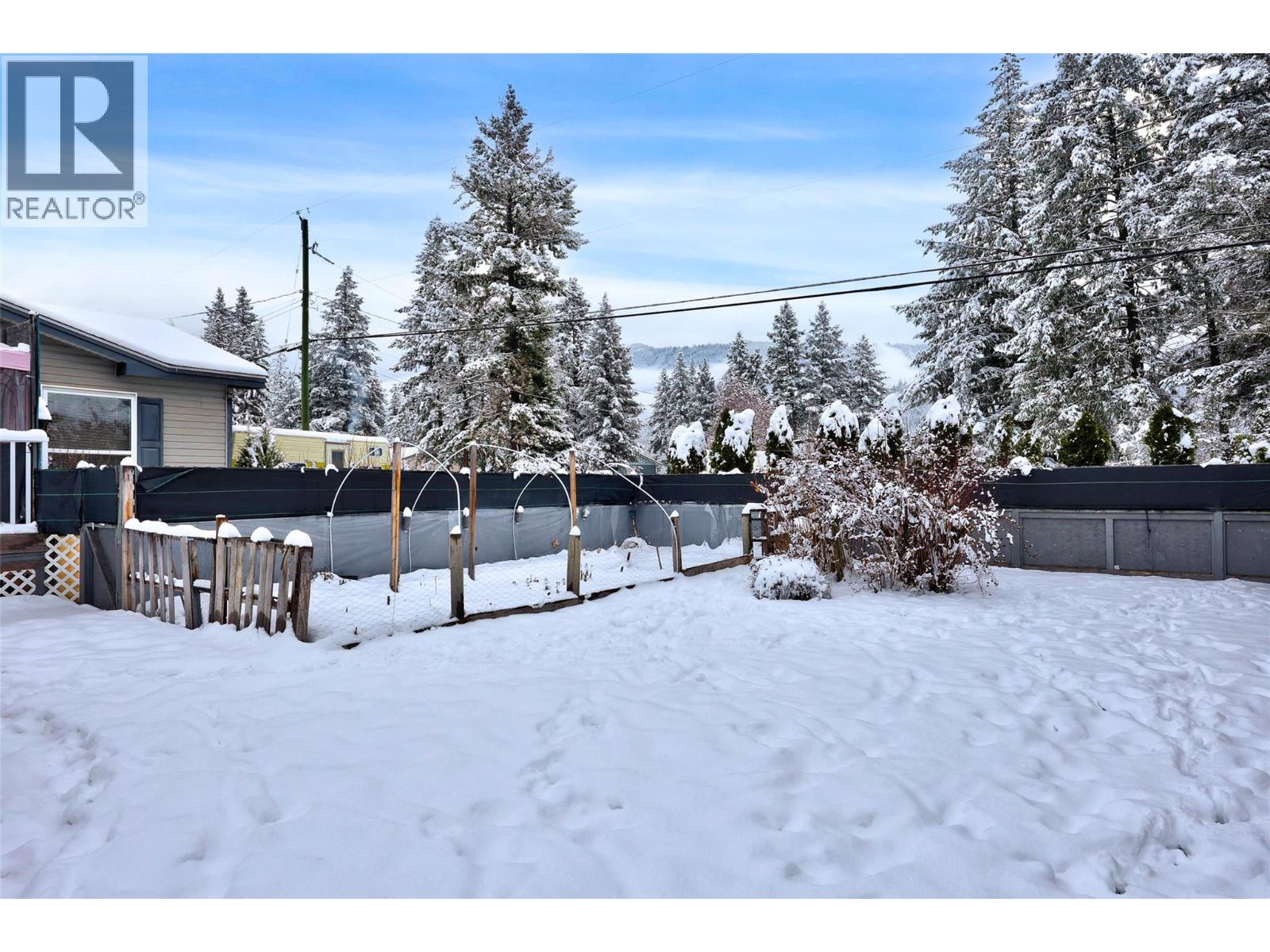 633 Barriere Lakes Road, Barriere, British Columbia  V0E 1E1 - Photo 21 - 10370640