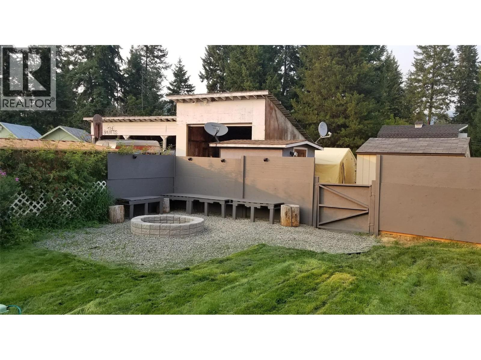 633 Barriere Lakes Road, Barriere, British Columbia  V0E 1E1 - Photo 26 - 10370640