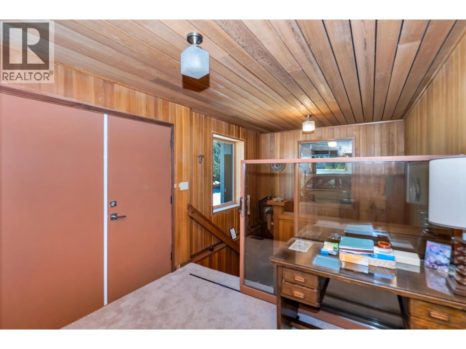 460 Crestview Drive, Coldstream, British Columbia  V1B 2X6 - Photo 42 - 10371136