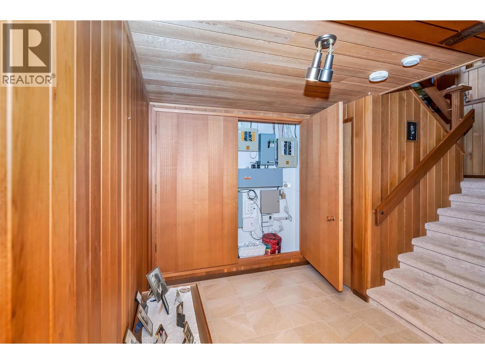 460 Crestview Drive, Coldstream, British Columbia  V1B 2X6 - Photo 46 - 10371136
