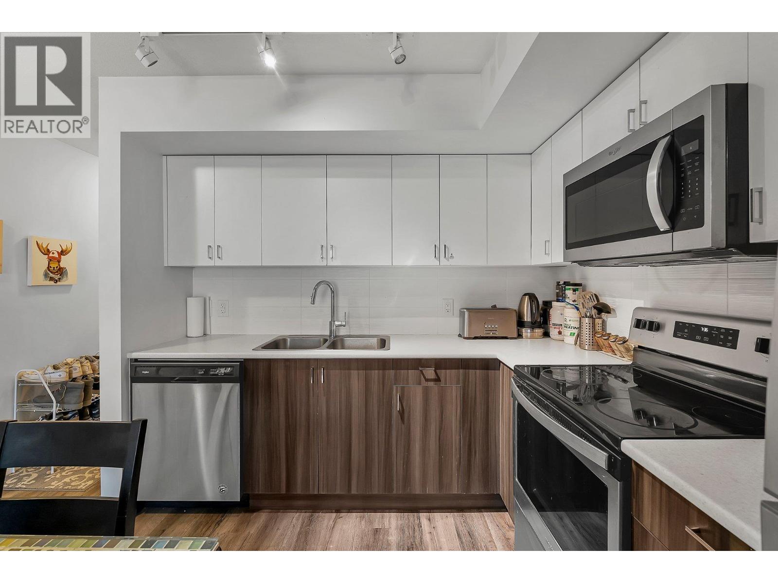 655 Academy Way Unit# 211, Kelowna, British Columbia  V1V 0A2 - Photo 10 - 10371228