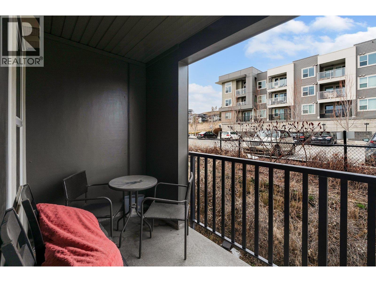 655 Academy Way Unit# 211, Kelowna, British Columbia  V1V 0A2 - Photo 11 - 10371228
