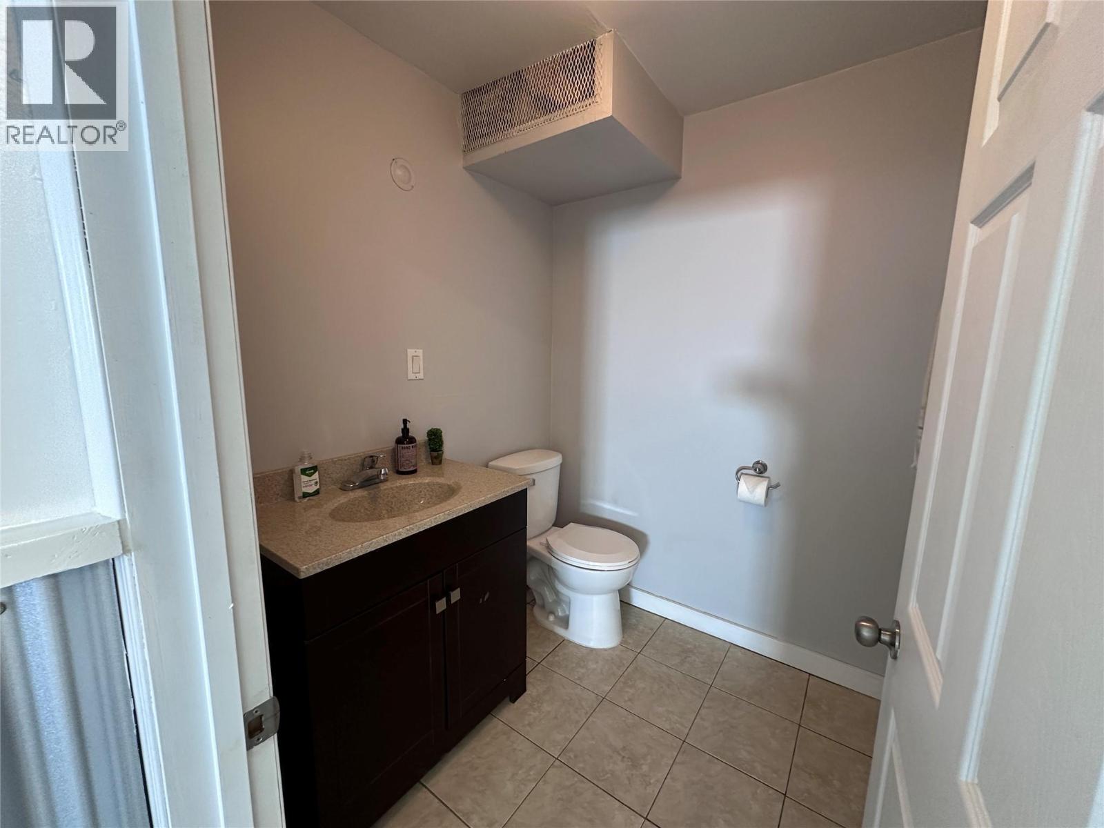 10101 17 Street, Dawson Creek, British Columbia  V1G 4B7 - Photo 8 - 10371234