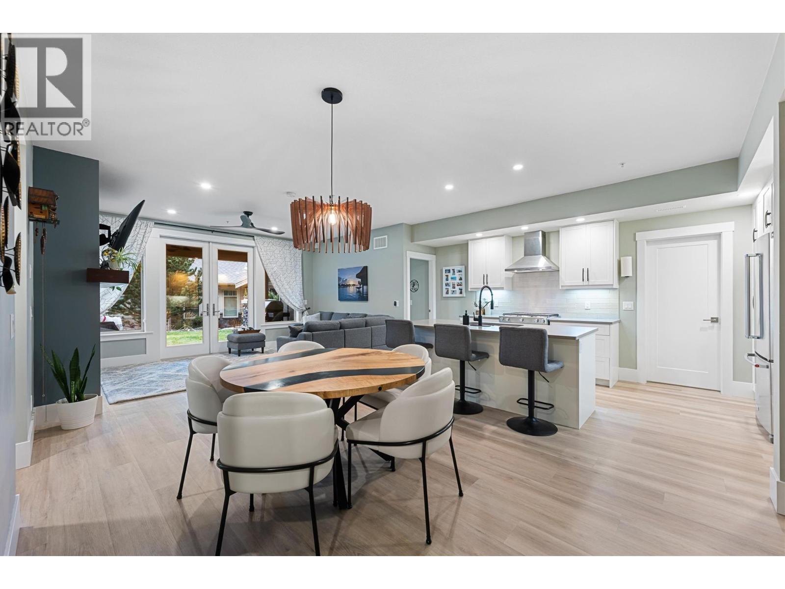 4000 Redstone Crescent Unit# 220, Peachland, British Columbia  V0H 1X5 - Photo 10 - 10371155