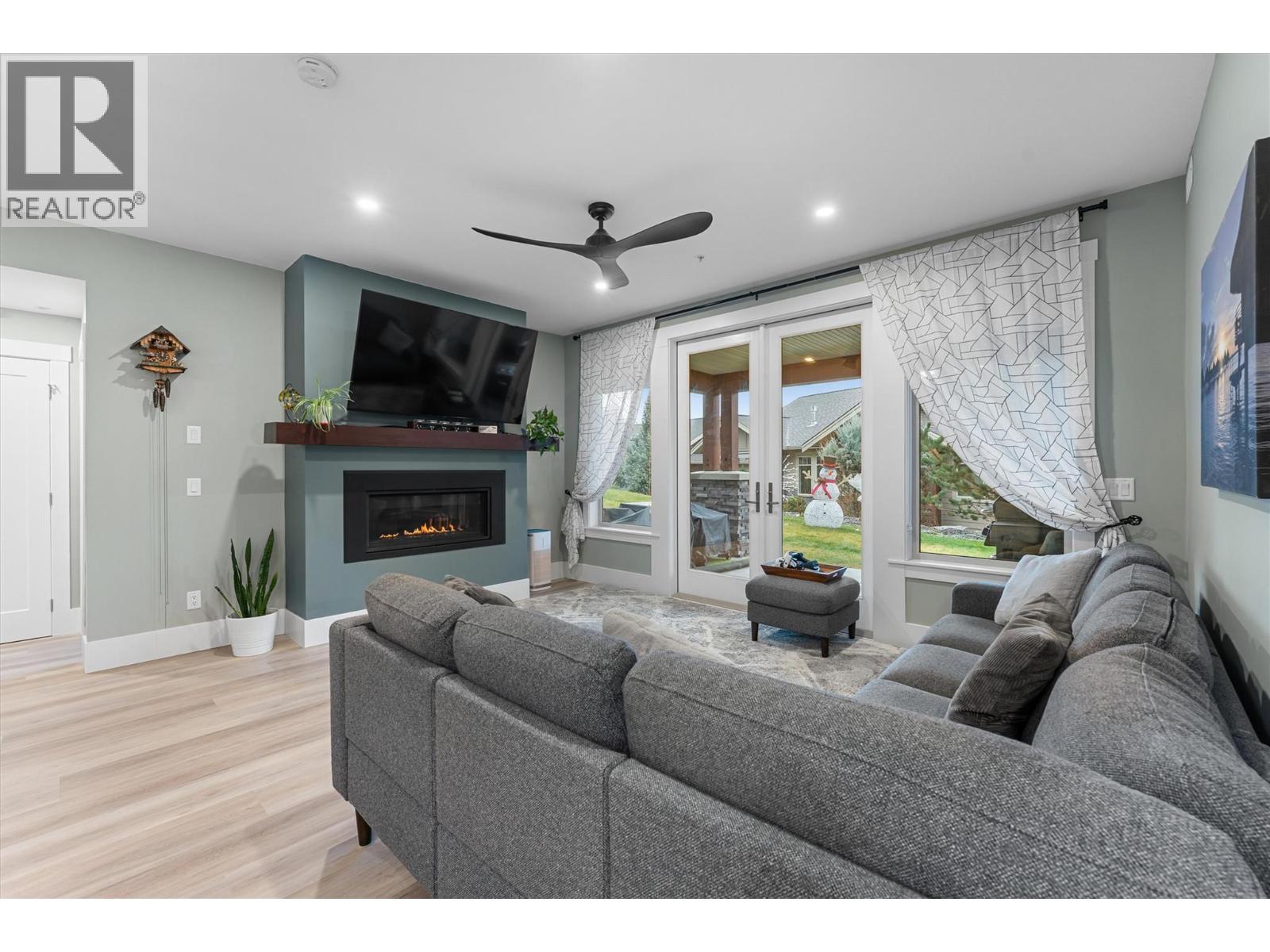 4000 Redstone Crescent Unit# 220, Peachland, British Columbia  V0H 1X5 - Photo 21 - 10371155