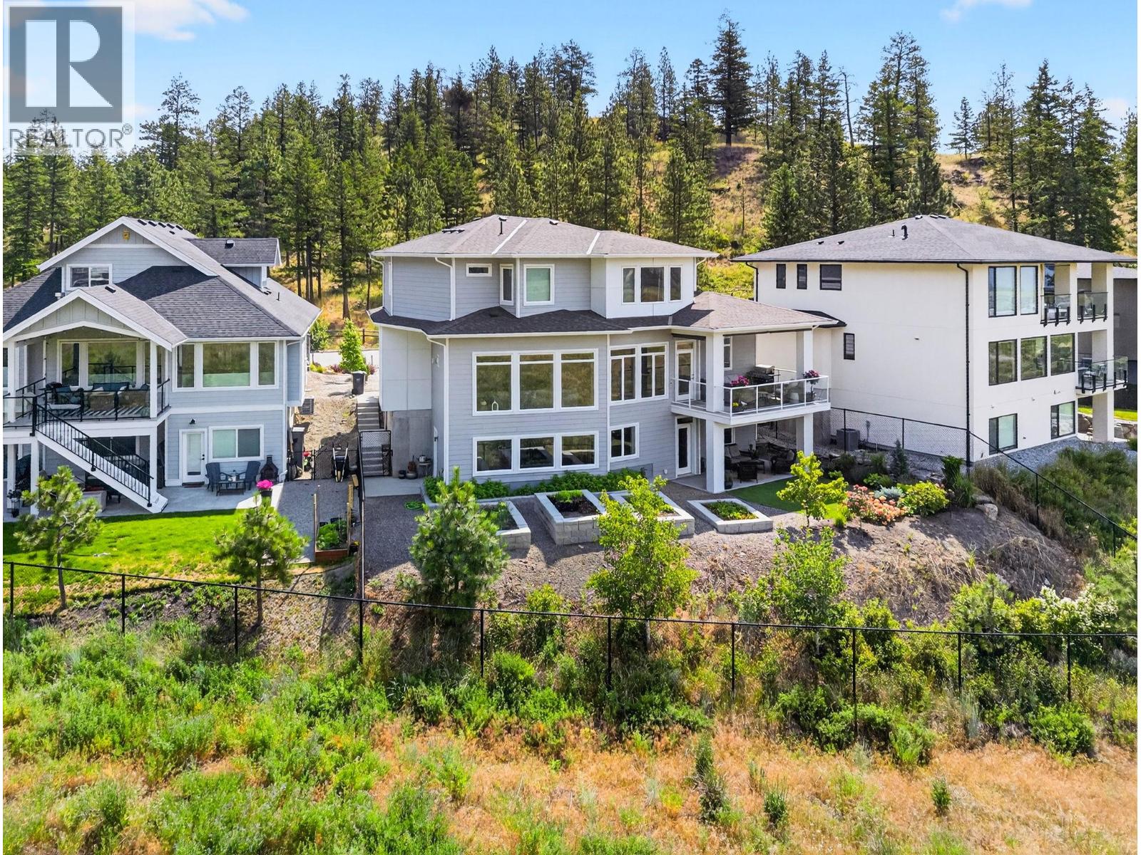 2578 Crown Crest Place, West Kelowna, British Columbia  V4T 3M6 - Photo 2 - 10371172