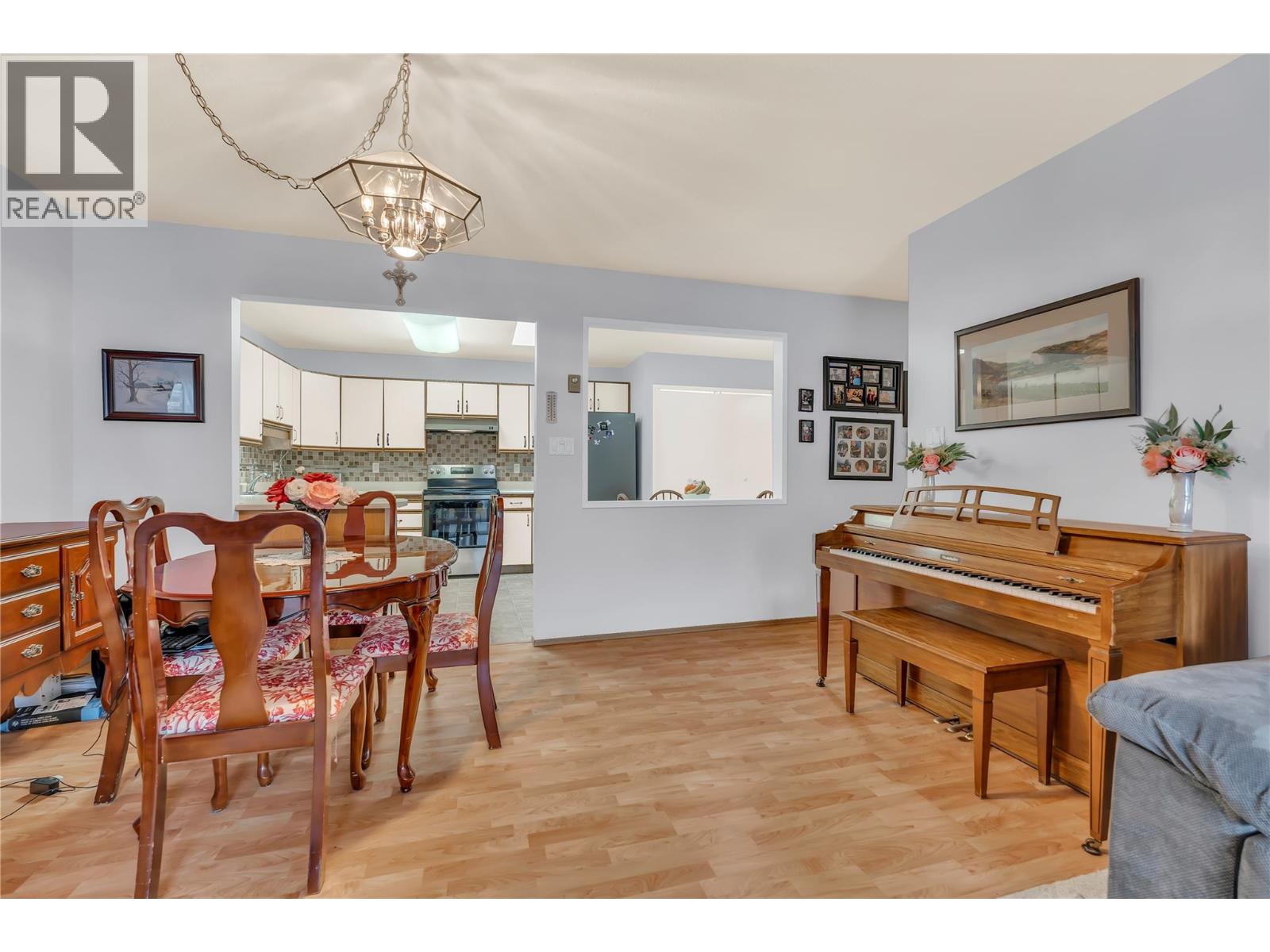 272 Green Avenue Unit# 402, Penticton, British Columbia  V2A 3T2 - Photo 10 - 10371244