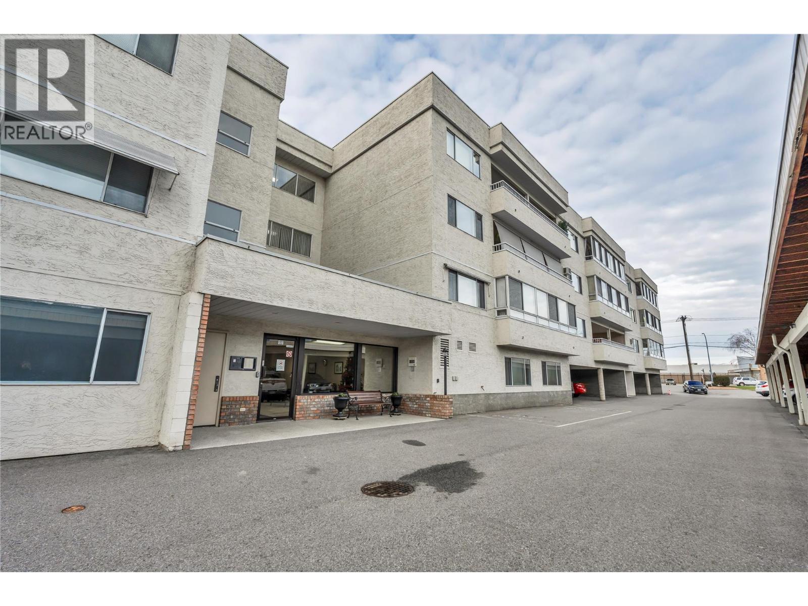 272 Green Avenue Unit# 402, Penticton, British Columbia  V2A 3T2 - Photo 27 - 10371244