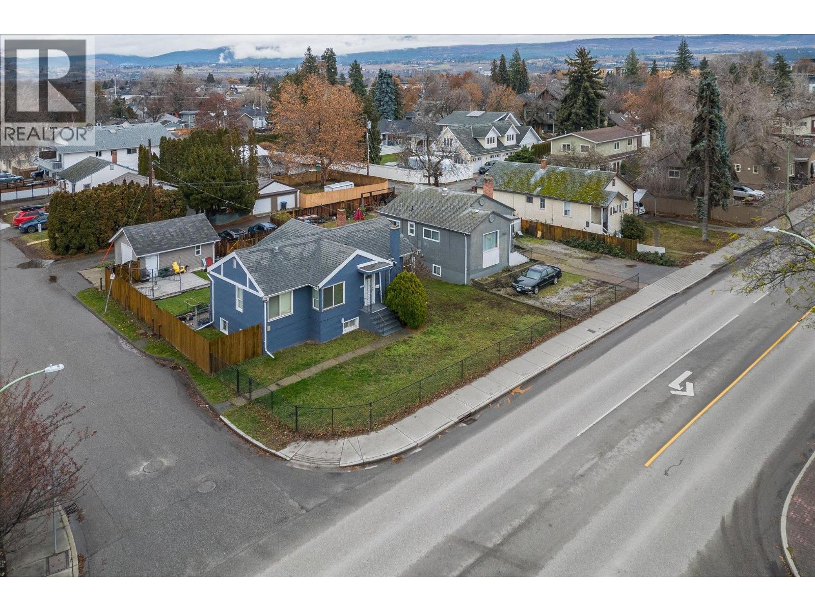 2405 Pandosy Street, Kelowna, British Columbia  V1Y 1T7 - Photo 15 - 10370983