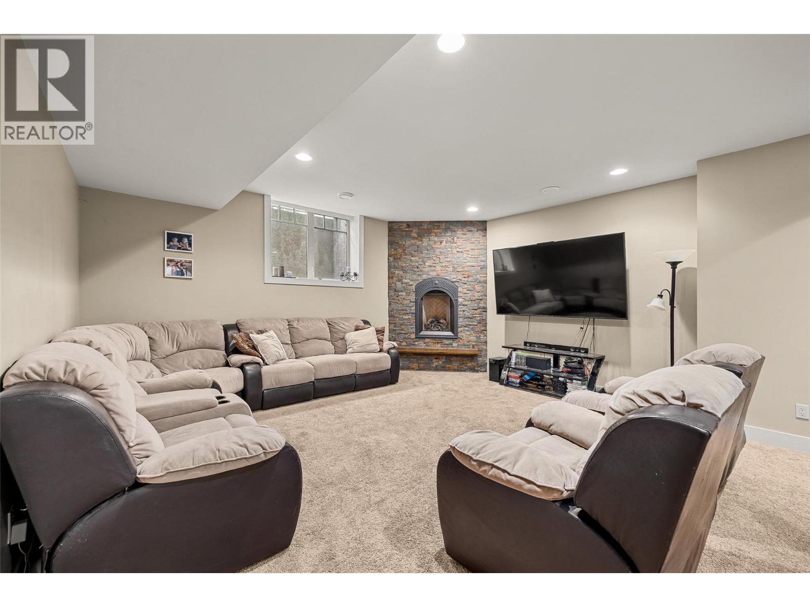 1601 Tower Ranch Boulevard, Kelowna, British Columbia  V1P 1P9 - Photo 29 - 10371202